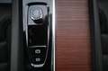 Volvo XC60 B5 D AWD Ultimate Dark*PANO*STHZ*B&W*360*QI Weiß - thumbnail 17