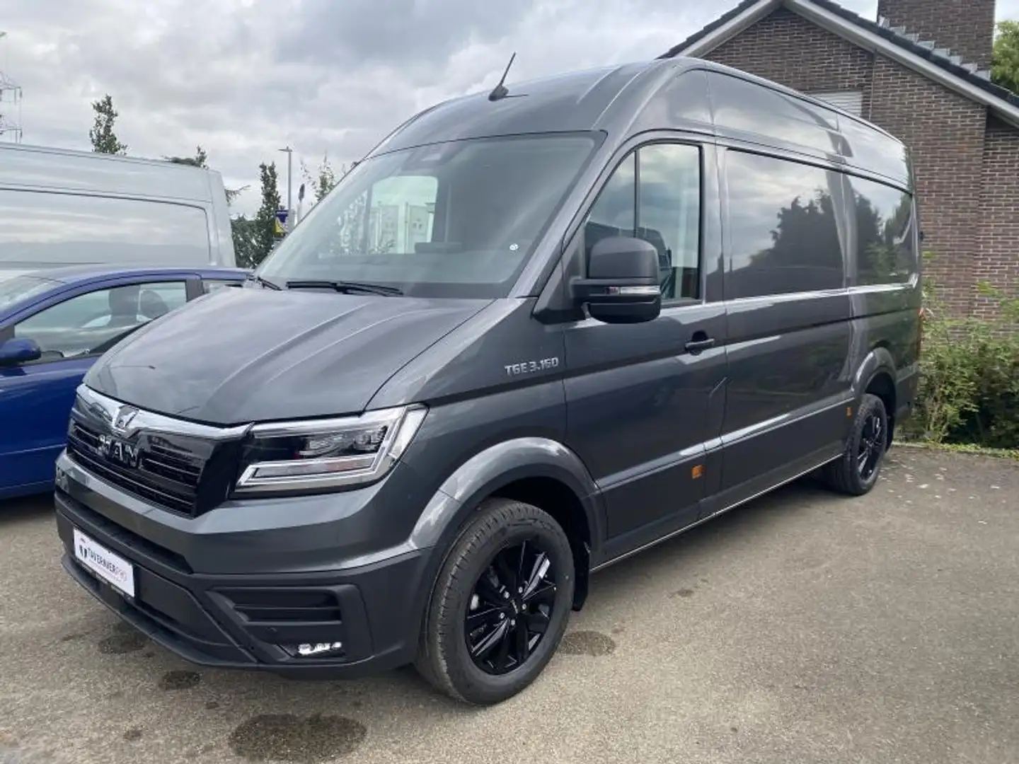 MAN TGE 163 PK RWD ASG Szürke - 1