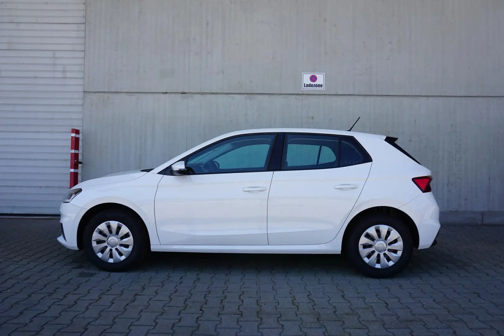 Skoda Fabia 1.0TSI Ambition Navi/MirrorLi SHZ LED Tempomat - 2