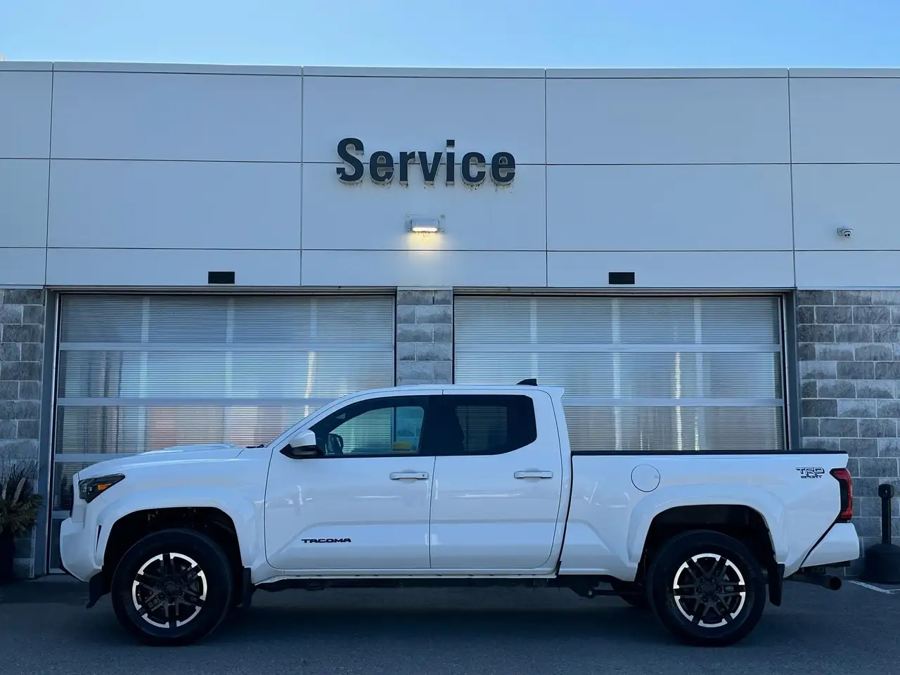 Toyota Tacoma снимка Toyota Tacoma