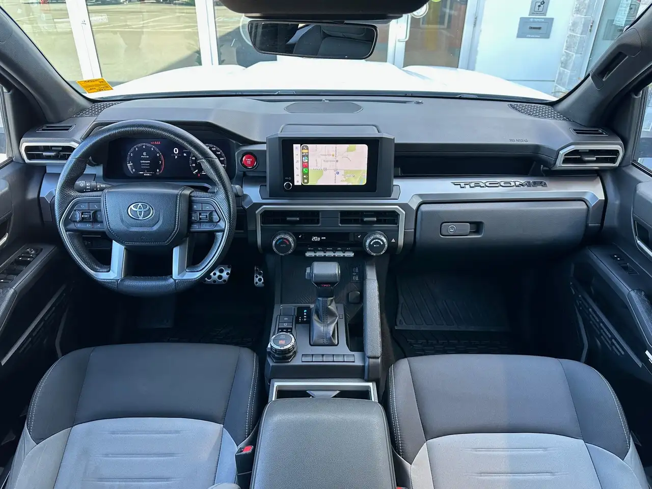 Toyota Tacoma снимка Toyota Tacoma