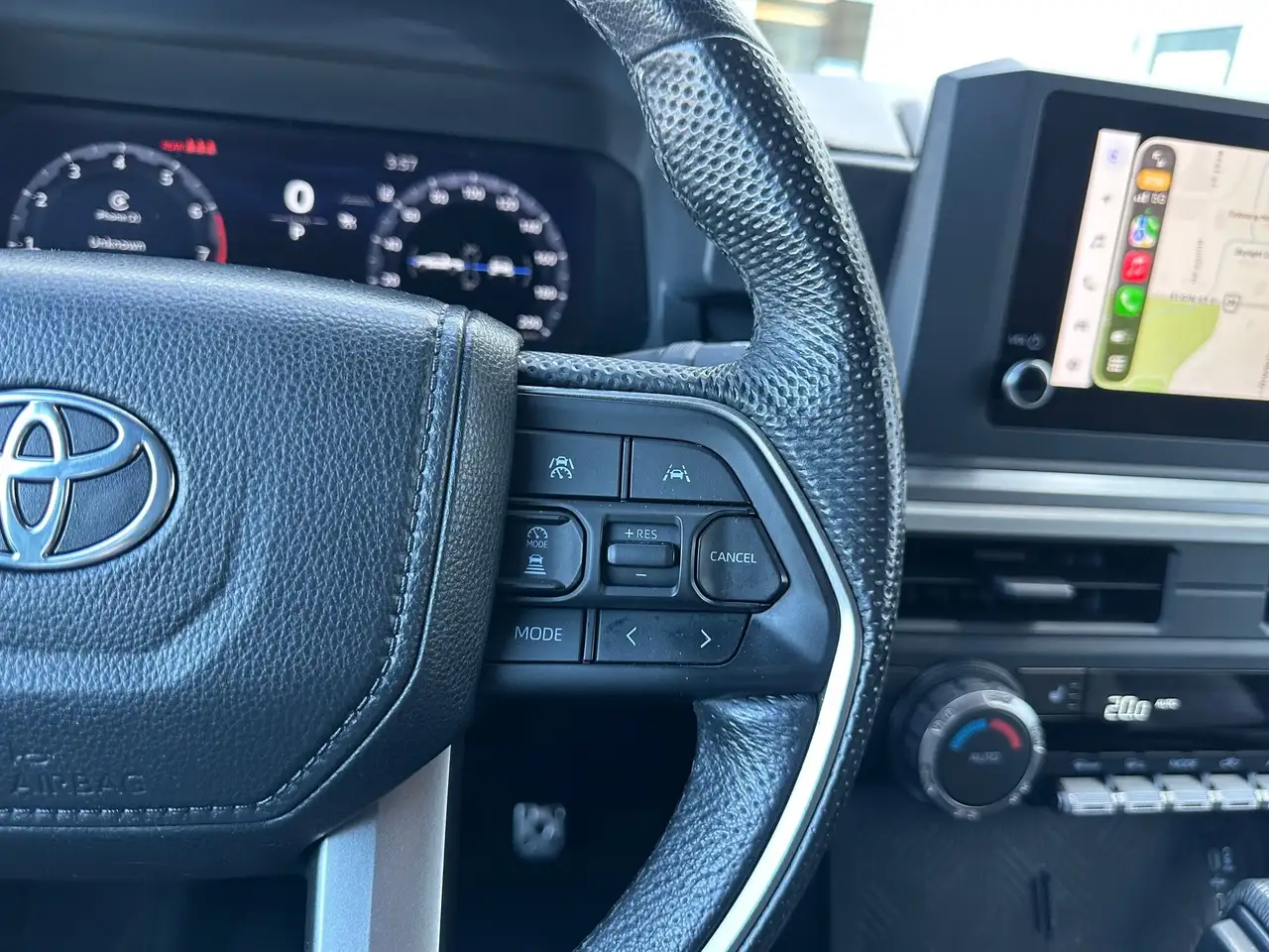 Toyota Tacoma снимка Toyota Tacoma