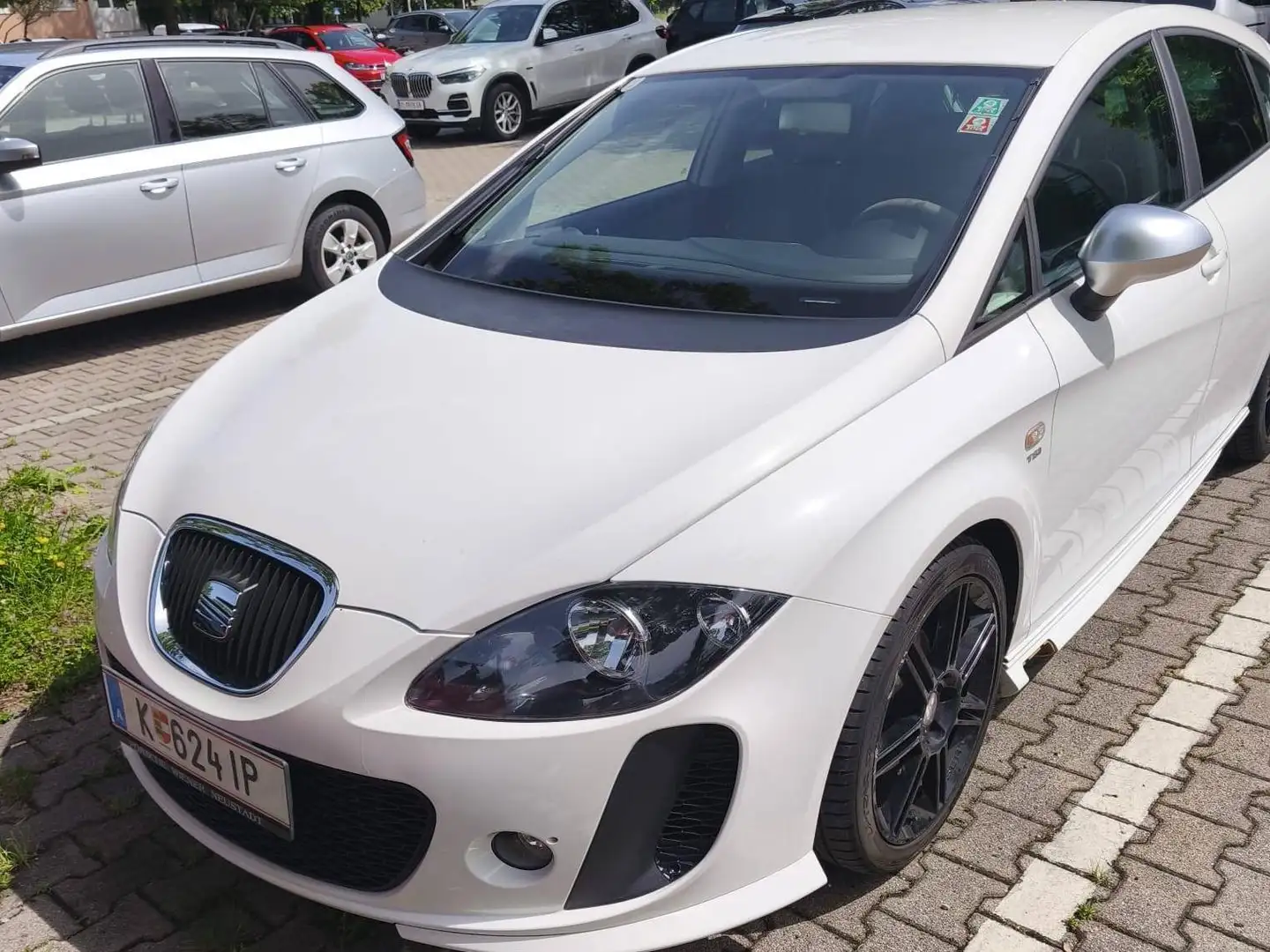 SEAT Leon GT 1,2 TSI Weiß - 1