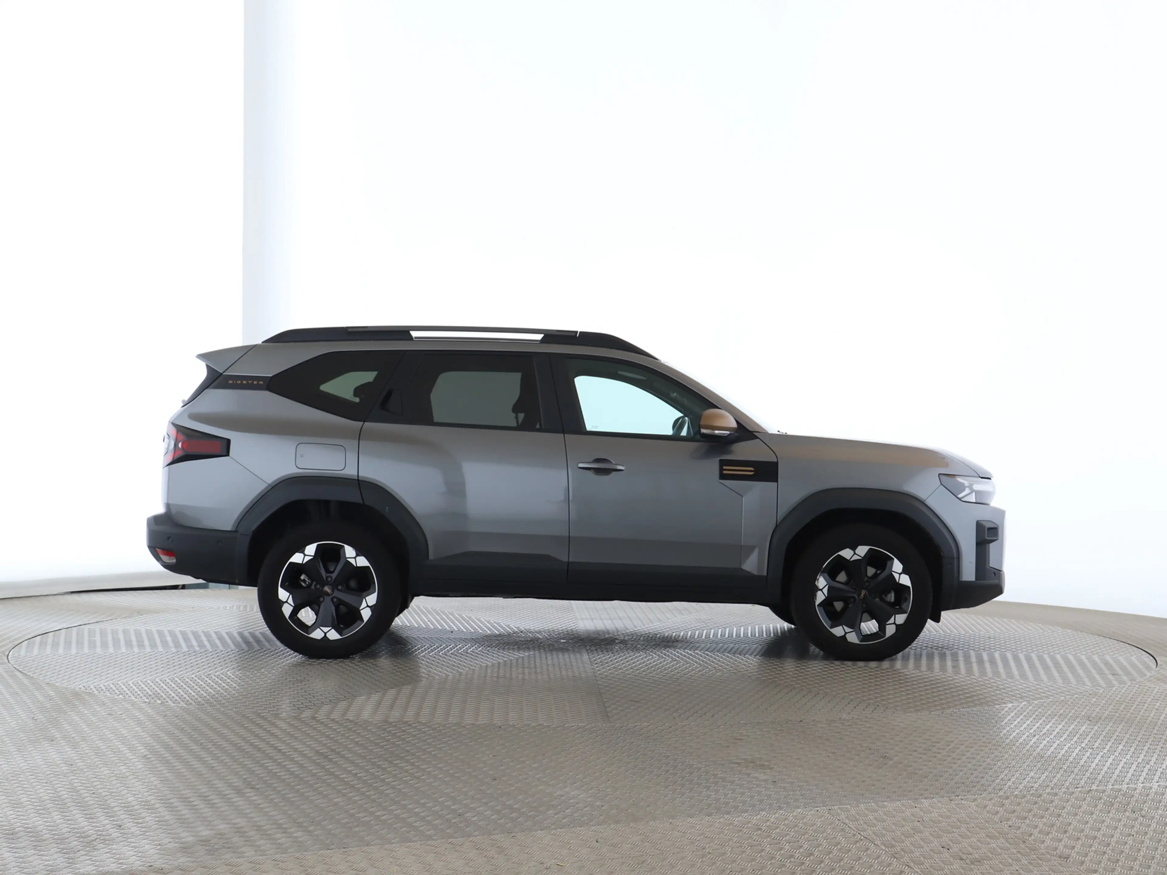 Dacia Bigster 1.8 E-TECH Hybrid 155 Extreme — photo 20