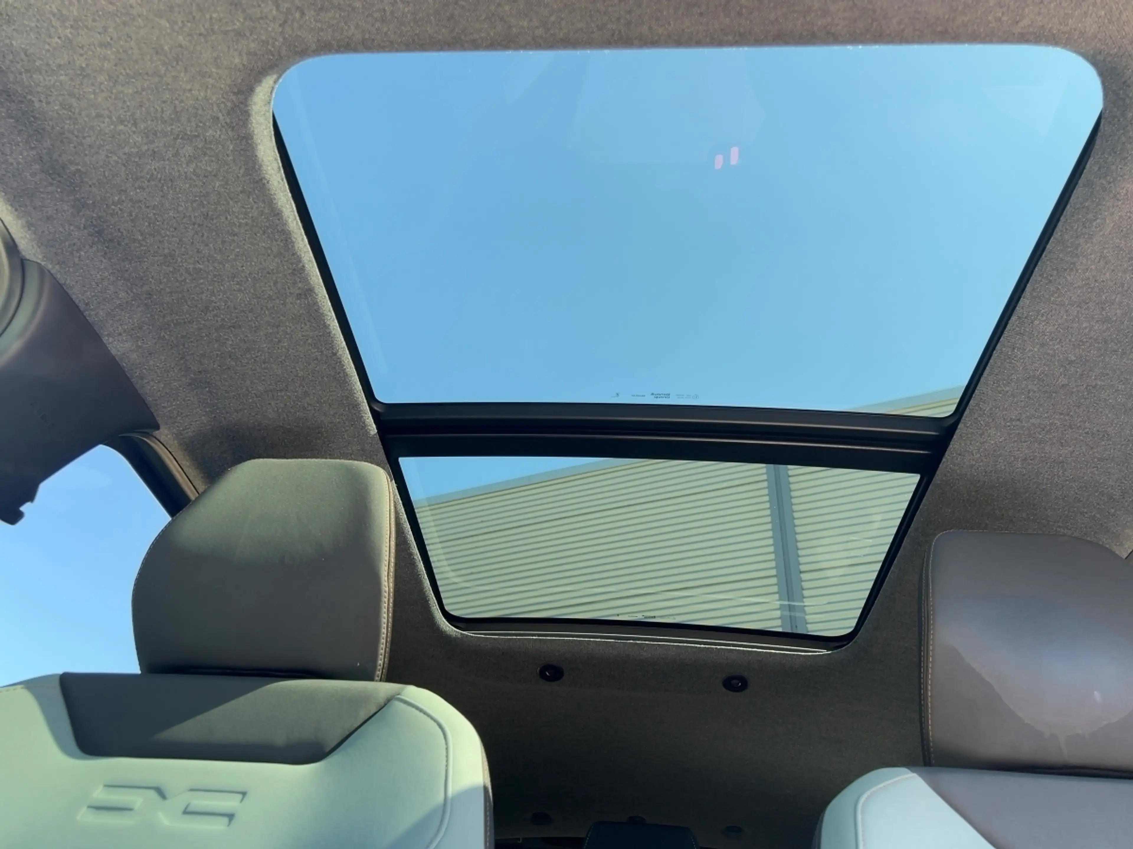 Dacia Bigster 1.8 E-TECH Hybrid 155 Extreme — photo 16