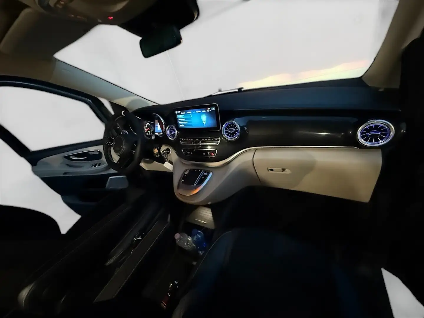 Mercedes-Benz Marco Polo 2.0 v300 Szary - 1