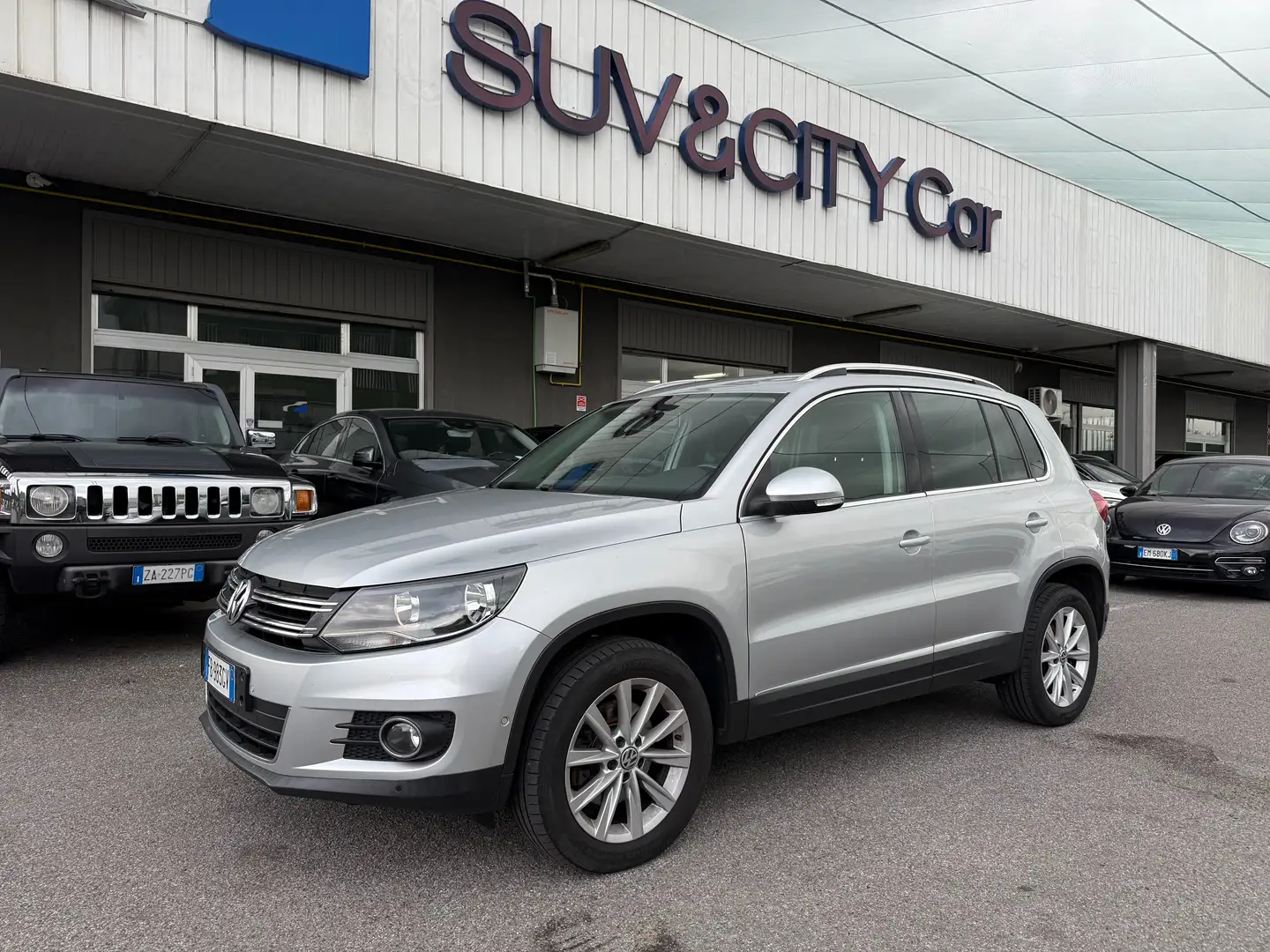 Volkswagen Tiguan Tiguan 2.0 tdi EURO 6 / 4X4 Gris - 1