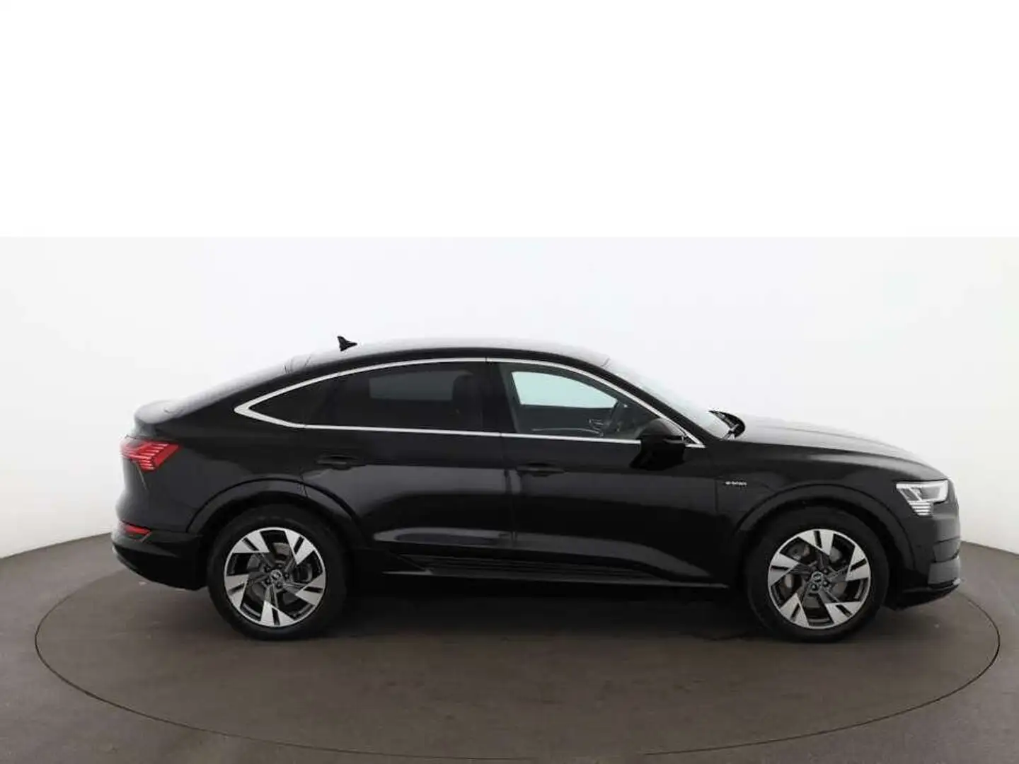 Audi e-tron SB 55 quattro 95kWh Aut MATRIX 360-CAM NAV Negru - 2