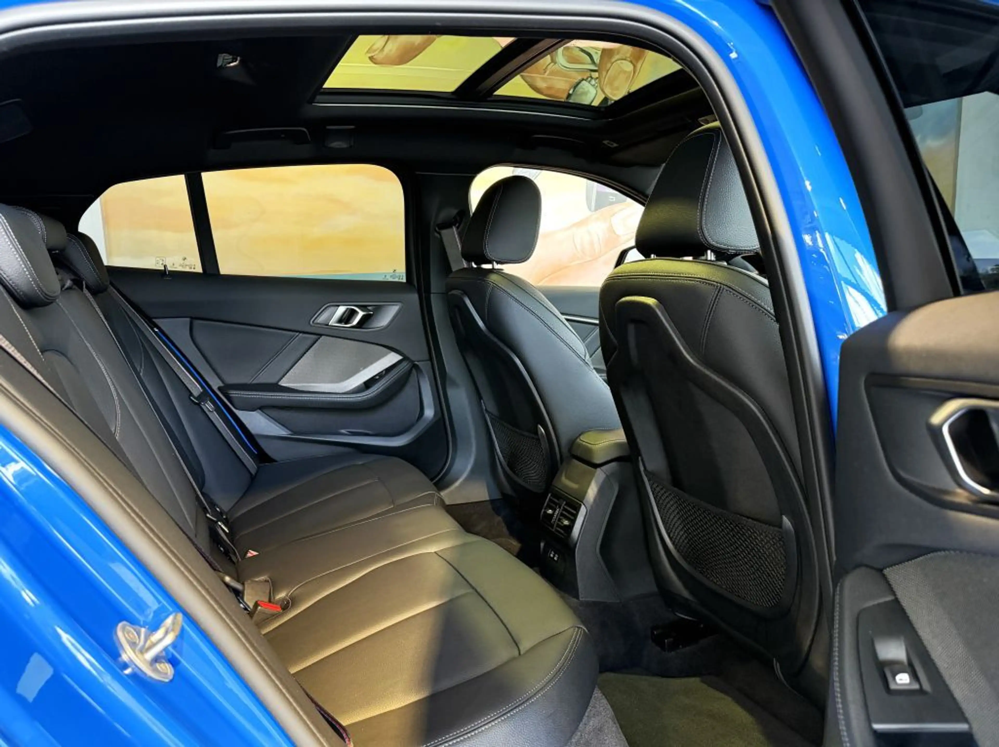 BMW 135 i xDr. PANO+ACC+KOMF+HUD+KAM+HARM+AL+LEDer+ — photo 10