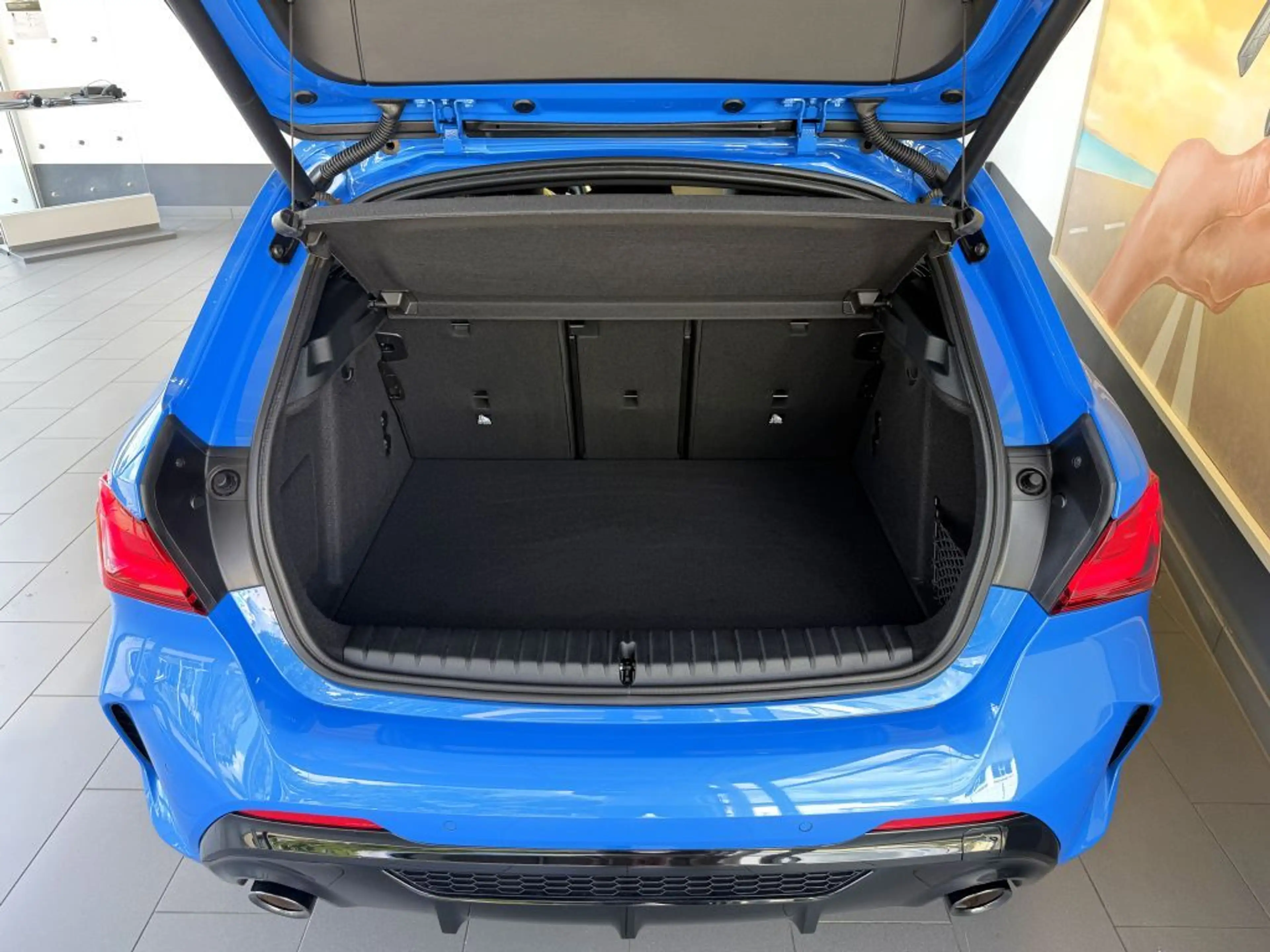 BMW 135 i xDr. PANO+ACC+KOMF+HUD+KAM+HARM+AL+LEDer+ — photo 14