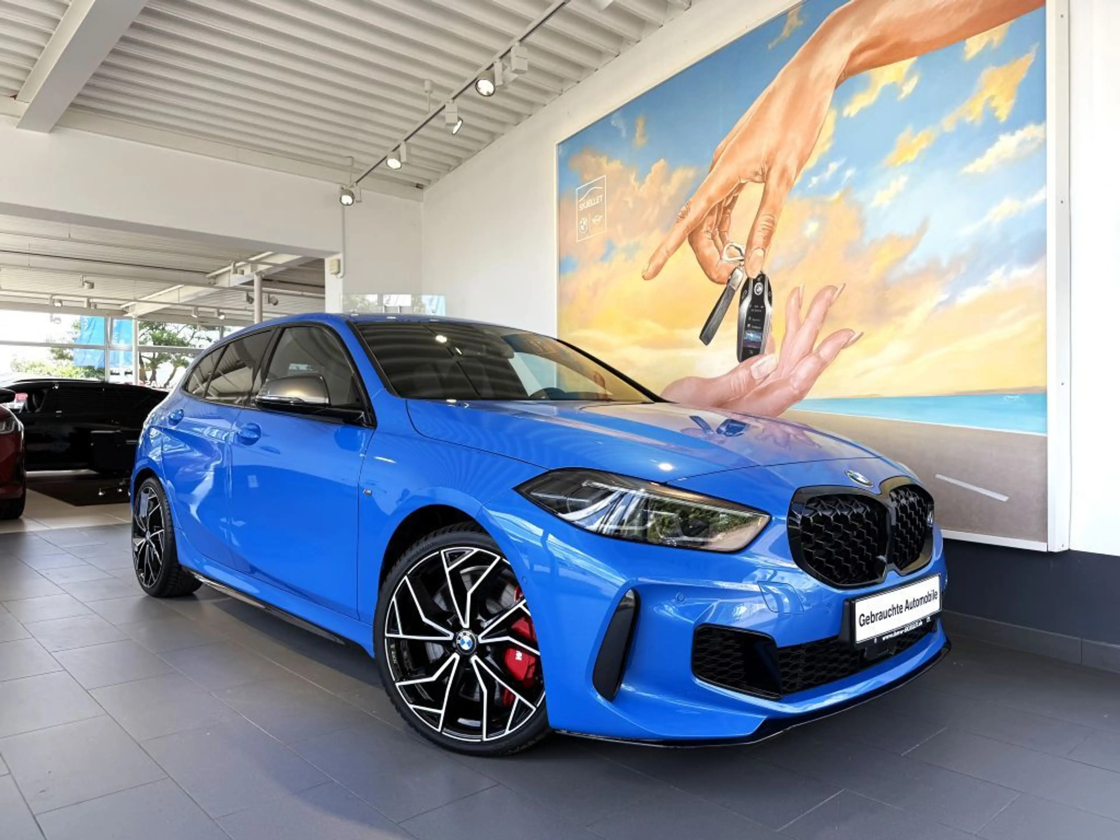 BMW 135 i xDr. PANO+ACC+KOMF+HUD+KAM+HARM+AL+LEDer+ — photo 2