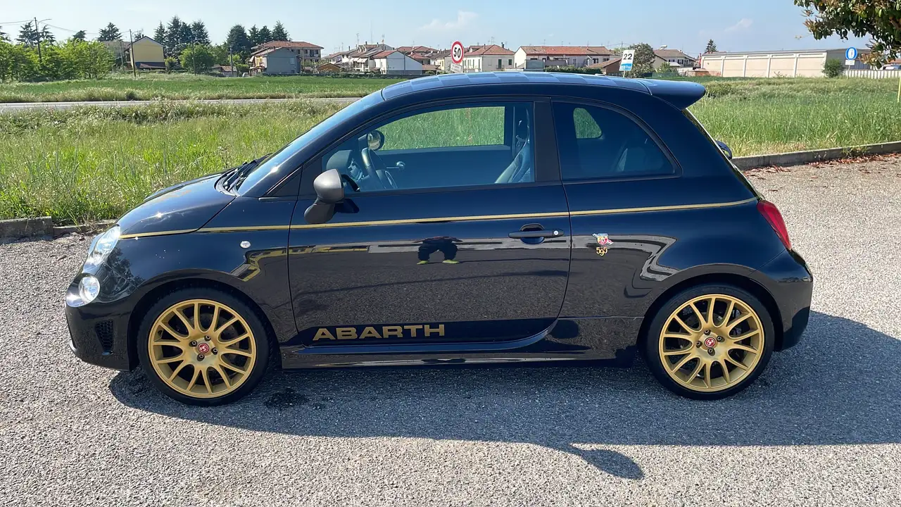 Abarth 595 2021 — фото 7