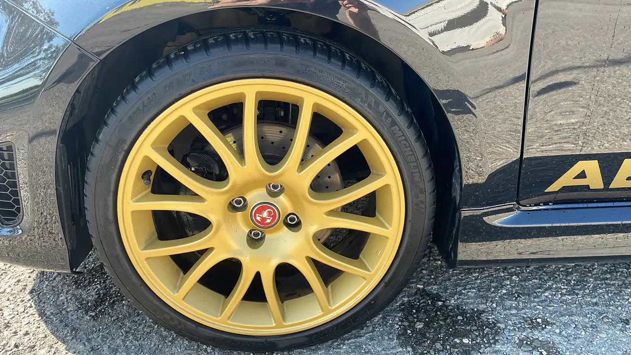 Abarth 595 2021