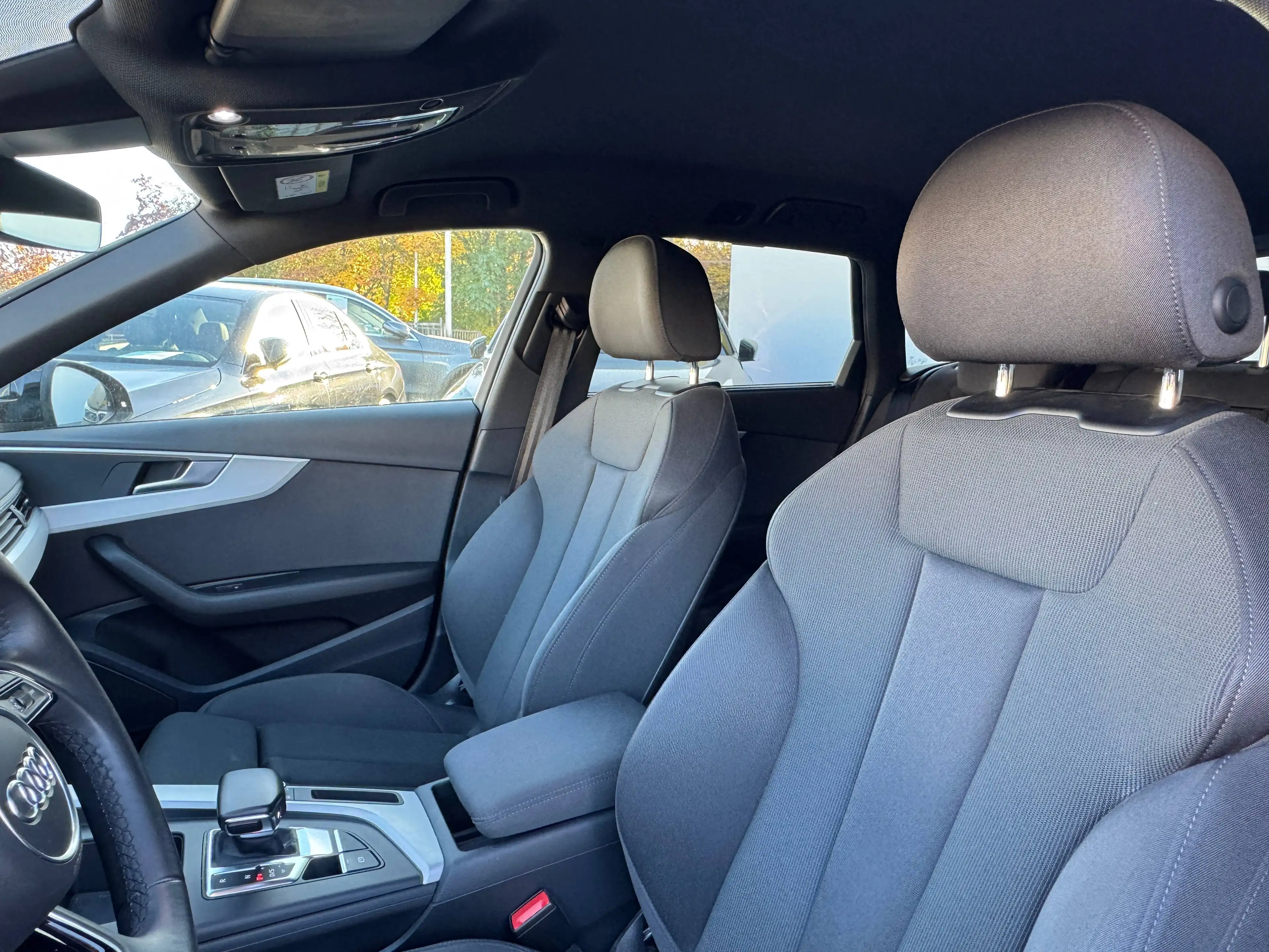 Audi A4 35 TDI,Avant, Sport,S-Tronic,Kamera,AHK, SportSitze,Lenkradheizung, — photo 11