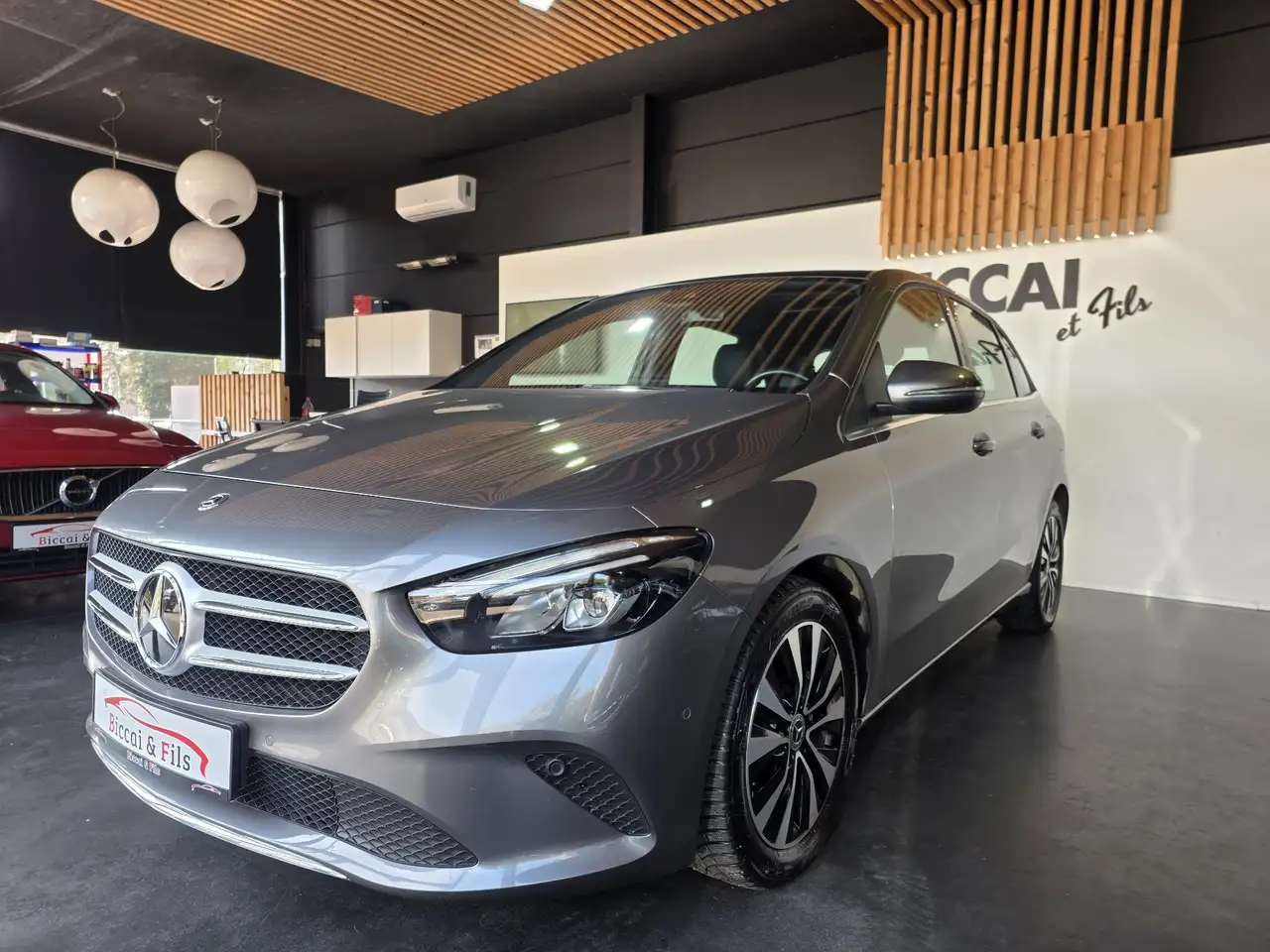 Mercedes-Benz B 250