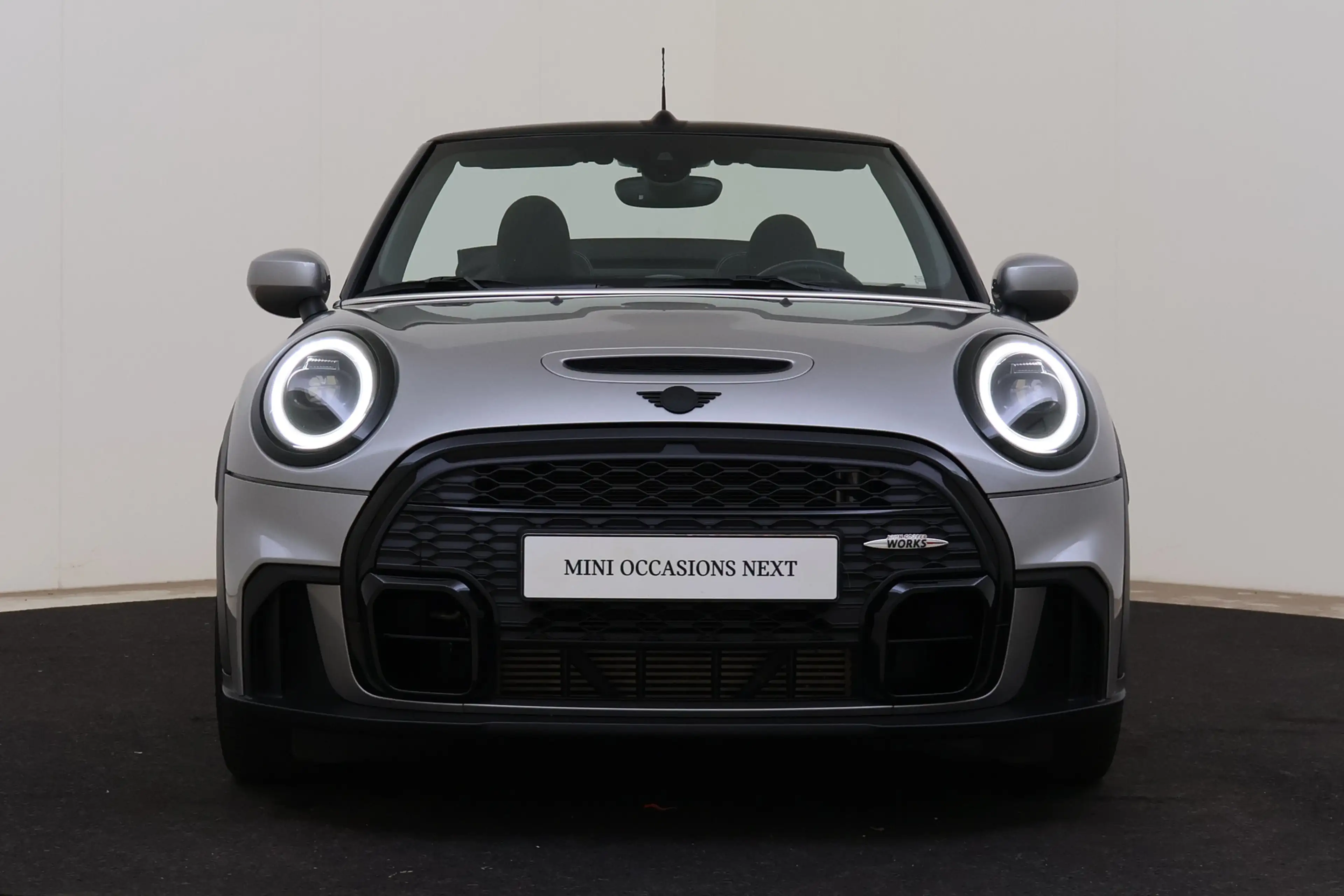 MINI John Cooper Works Cabrio S JCW Automaat / JCW Sportstoelen / Comfort Access — photo 4