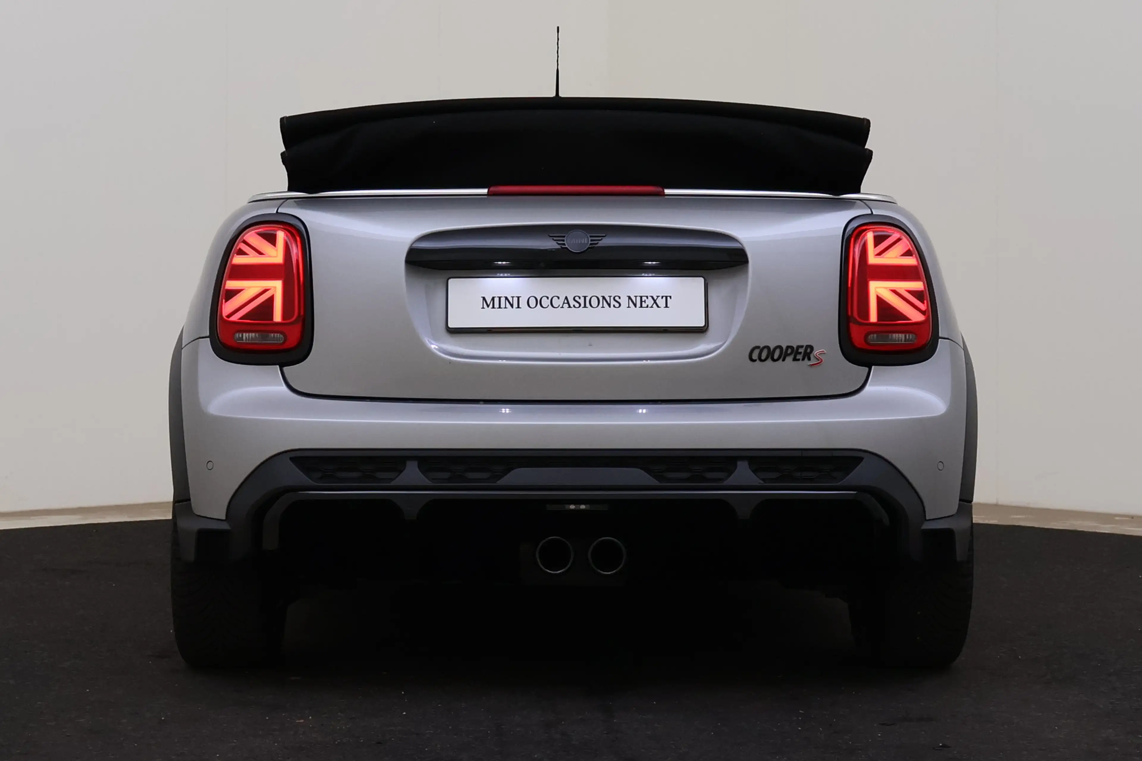 MINI John Cooper Works Cabrio S JCW Automaat / JCW Sportstoelen / Comfort Access — photo 5