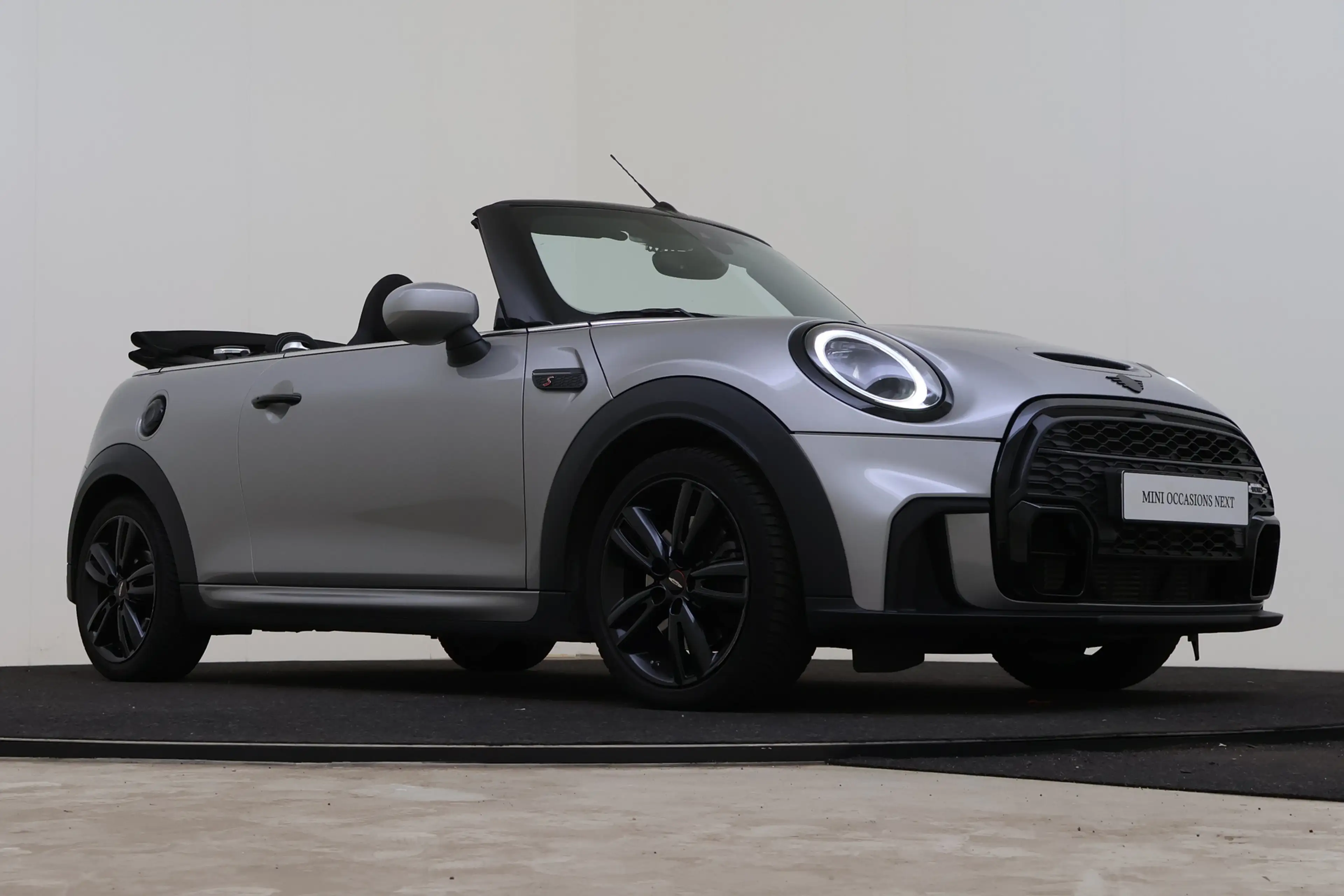 MINI John Cooper Works Cabrio S JCW Automaat / JCW Sportstoelen / Comfort Access — photo 10