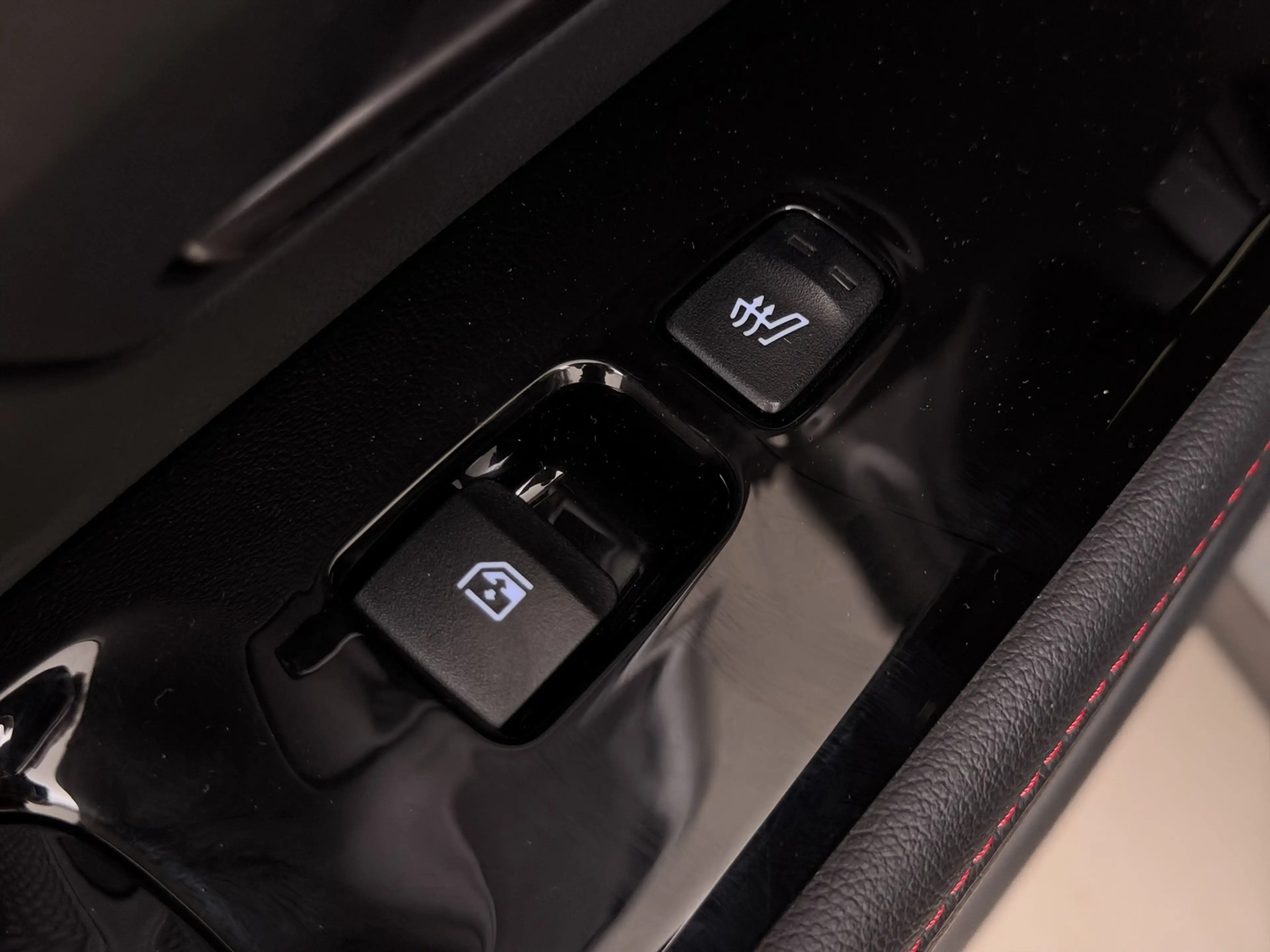 Hyundai TUCSON 1.6 T-GDI PHEV N Line 4WD I Trekhaak I Memory I El — photo 11