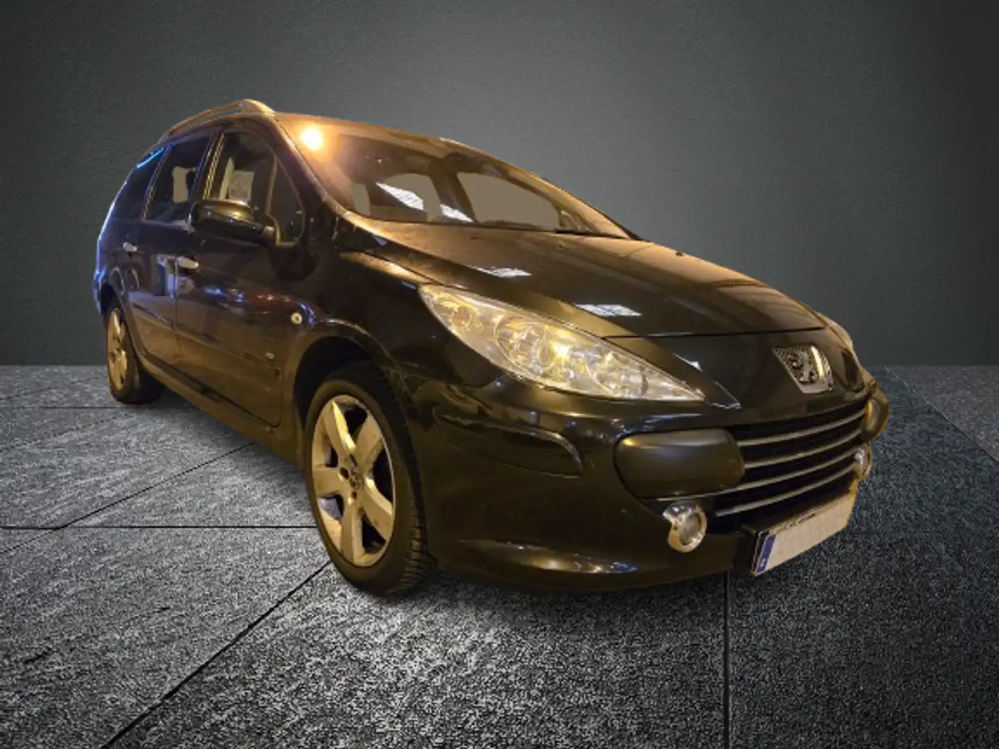 Peugeot 307 SW 2.0HDI XSI 136 Schwarz - 2