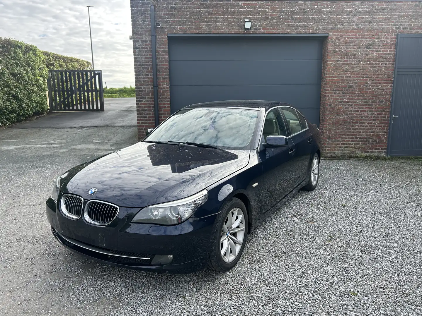 BMW 520 dA Blau - 1