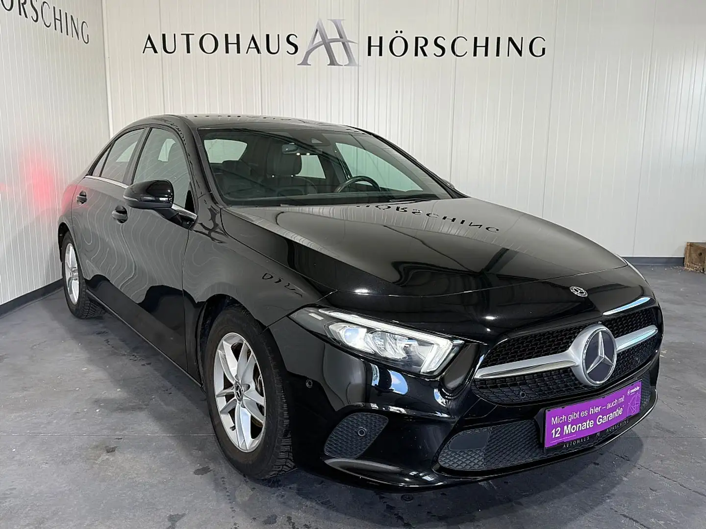 Mercedes-Benz A 180 d Limousine Aut. Schwarz - 1