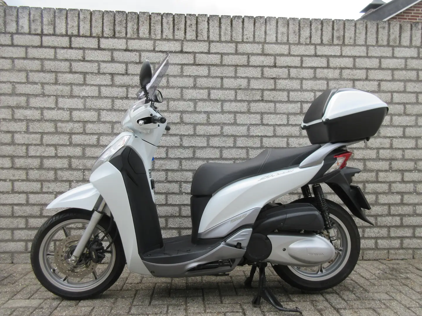 Honda SH 300 SH300A Blanc - 2