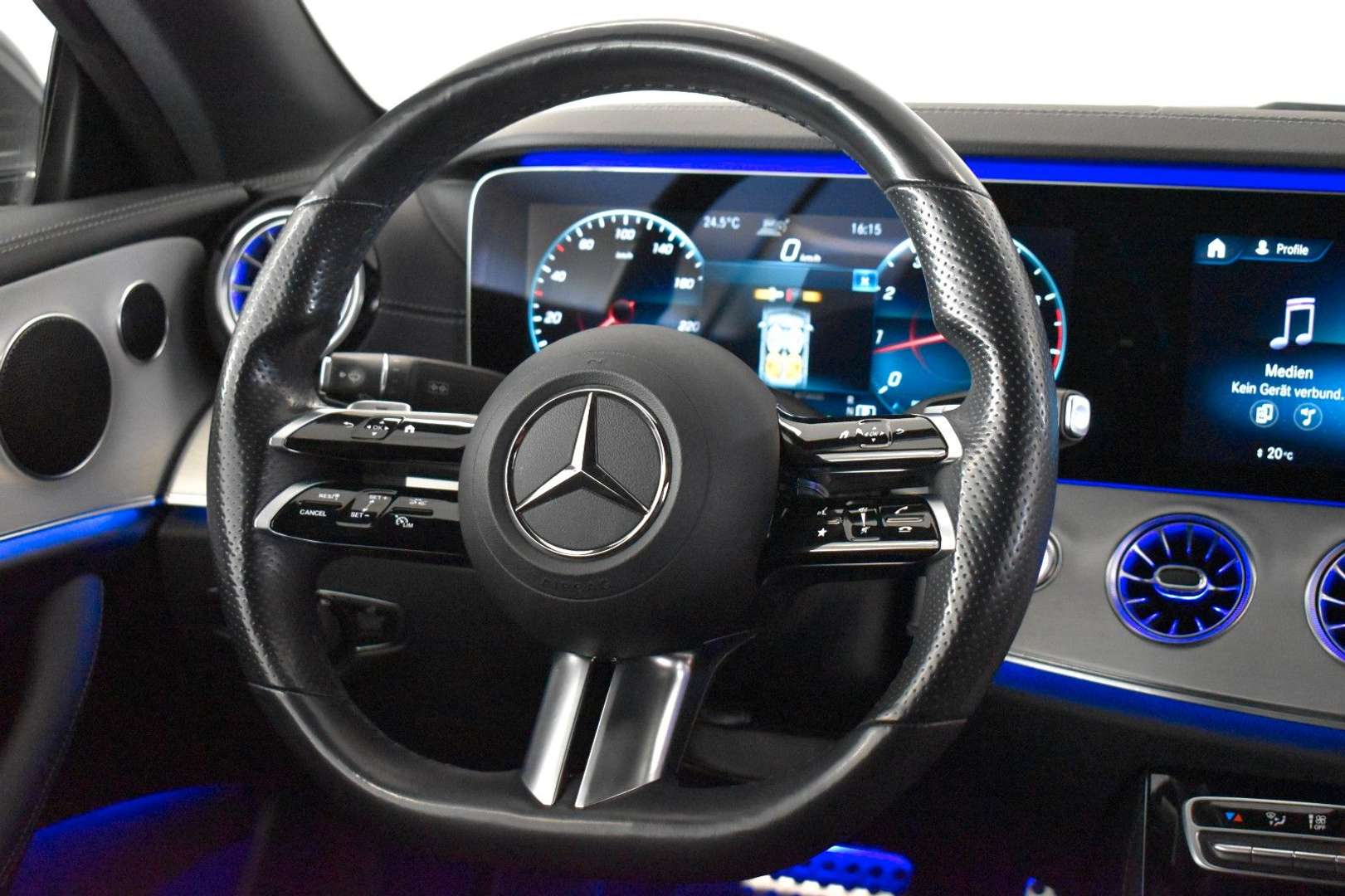 Mercedes Classe E Coupé 200 AMG LINE - 2021 - Joinsteer - #11