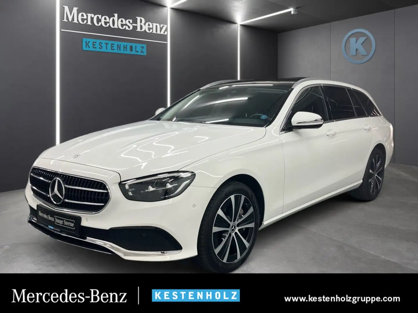 Mercedes-Benz E 300 de T 4M WideScreen Pano LED AHK Kamera PTS Weiß - 1