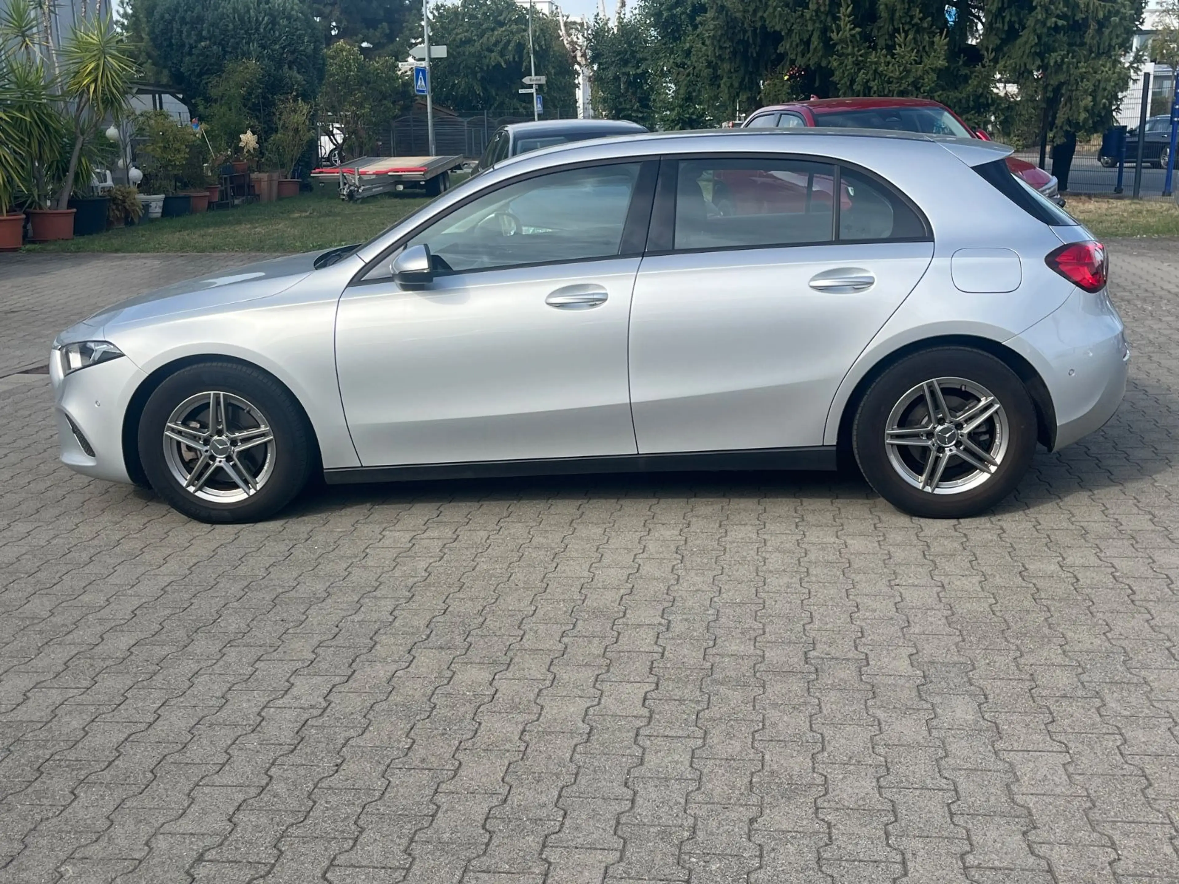 Mercedes-Benz A 200 *Kamera*CarPlay*DAB — photo 5