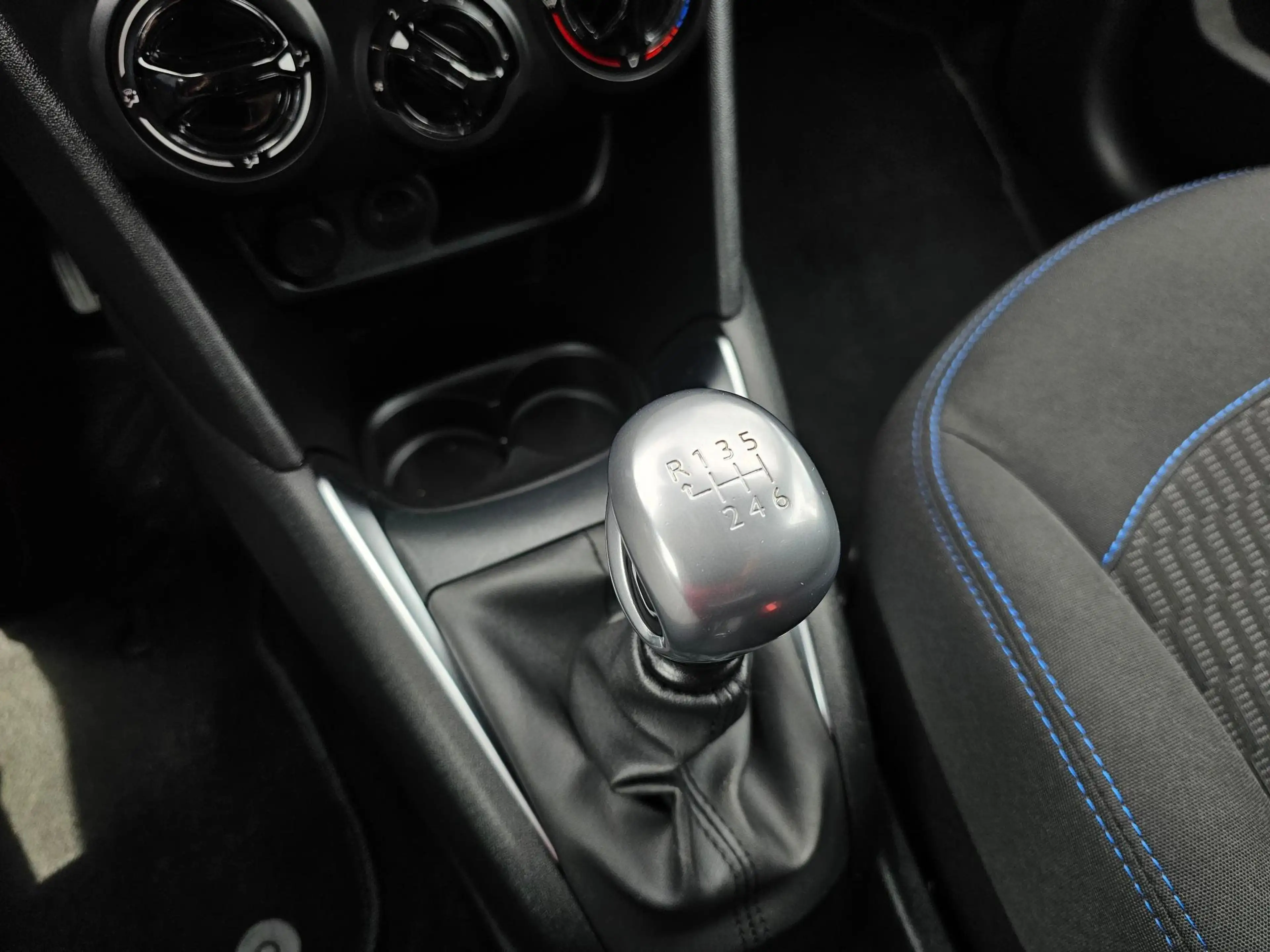 Peugeot 208 1.2 PureTech 110 Signature Parkeerhulp Achter | Tr — photo 15