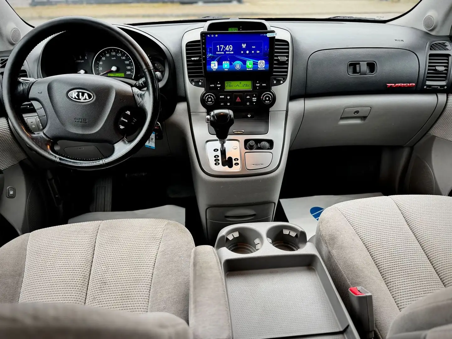 Kia Carnival 2.9 CRDi DPF '7-Sitzer'Aut.'AHK'Display' Silber - 2