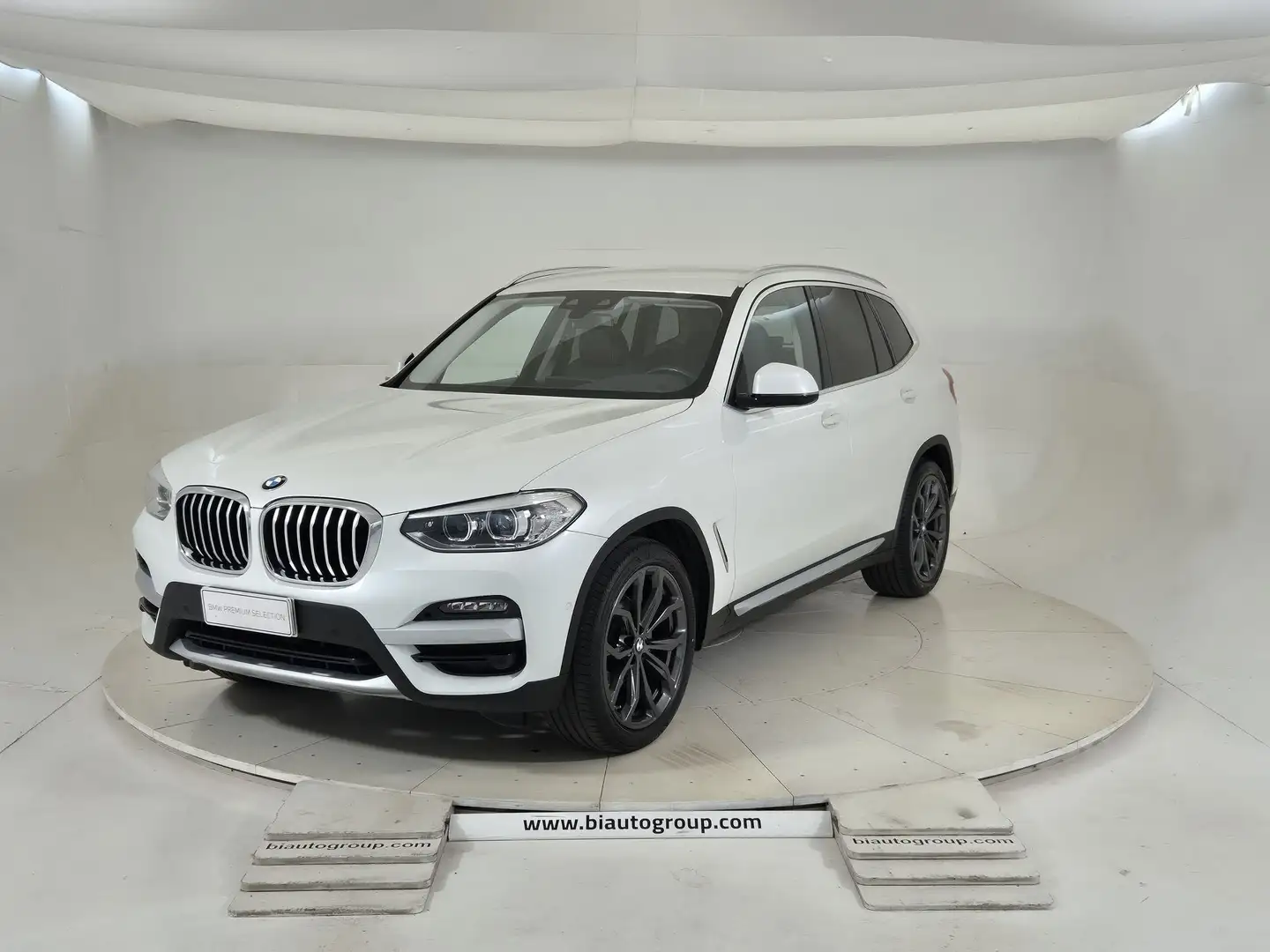 BMW X3 G01 2017 Diesel xdrive20d xLine 190cv auto my19 Bianco - 1