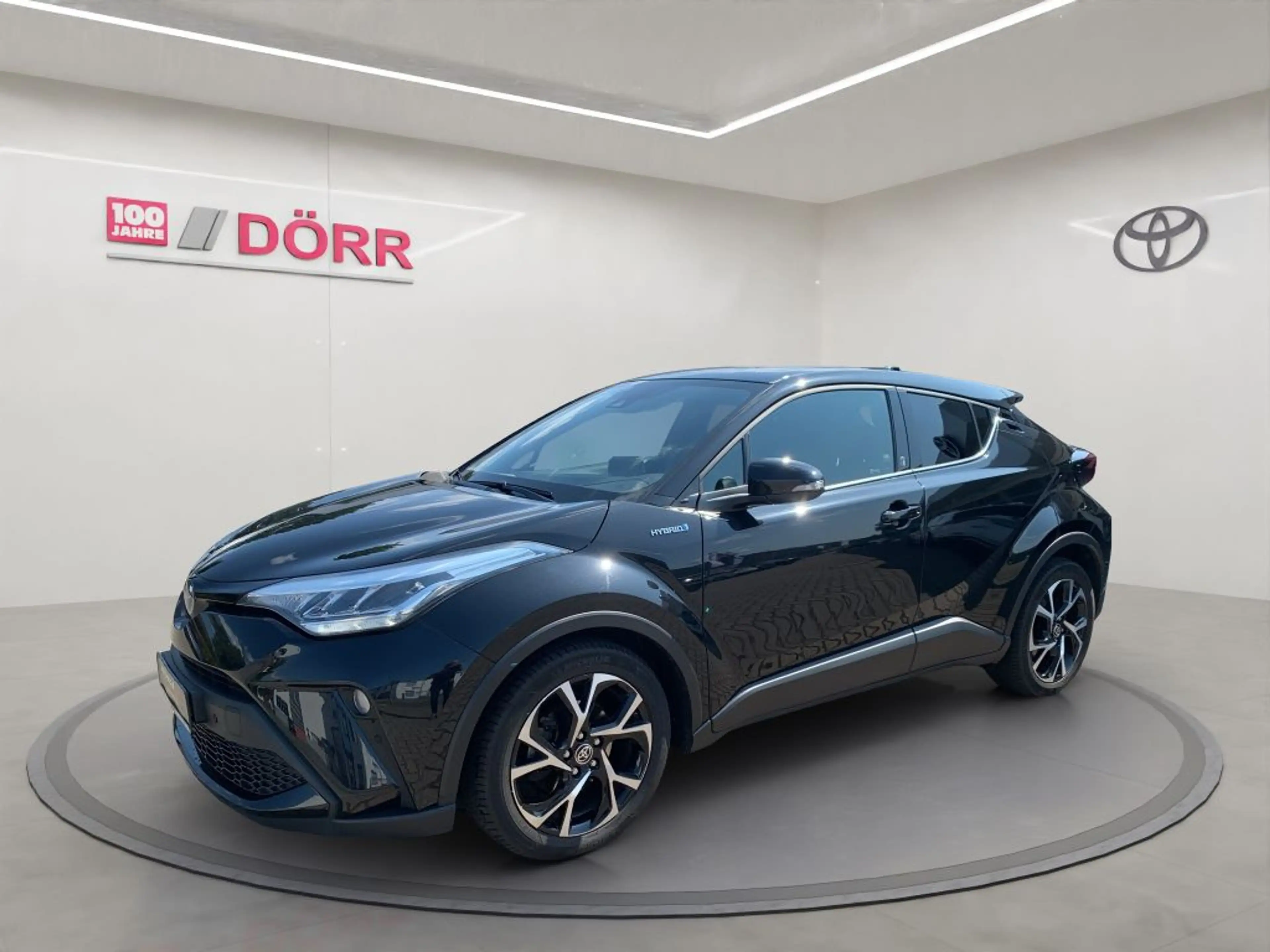Toyota C-HR 2.0 Hybrid Team Deutschland