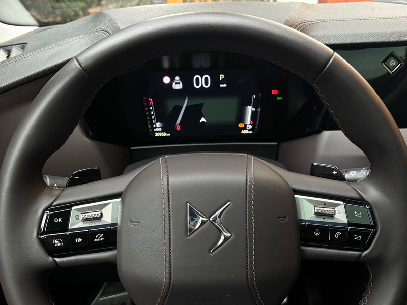 DS Automobiles DS 4 BlueHDI 130 EAT8 Etoille Pano| Nappa | FOCAL — photo 9