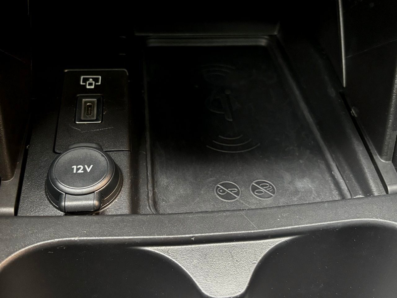 DS Automobiles DS 4 BlueHDI 130 EAT8 Etoille Pano| Nappa | FOCAL — photo 11