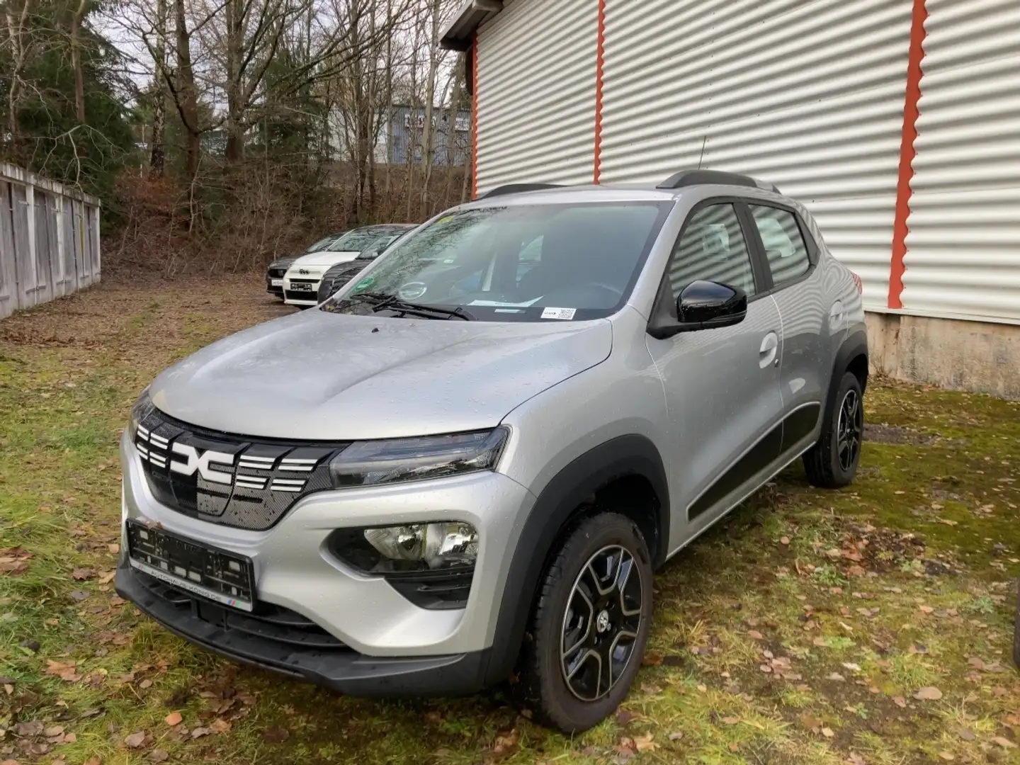 Dacia Spring Essentia - 1