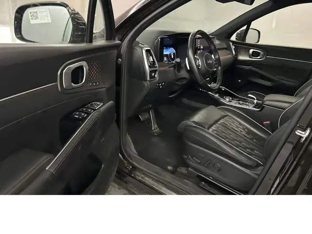 Kia Sorento view 9