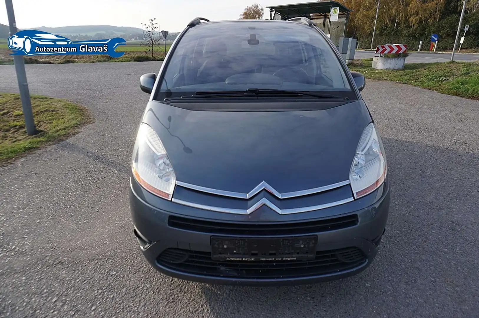 Citroen Grand C4 Picasso 1,6 16V eco 7-Sitzer Grau - 1
