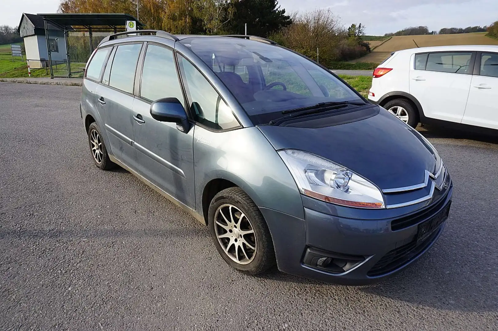 Citroen Grand C4 Picasso 1,6 16V eco 7-Sitzer Grau - 2