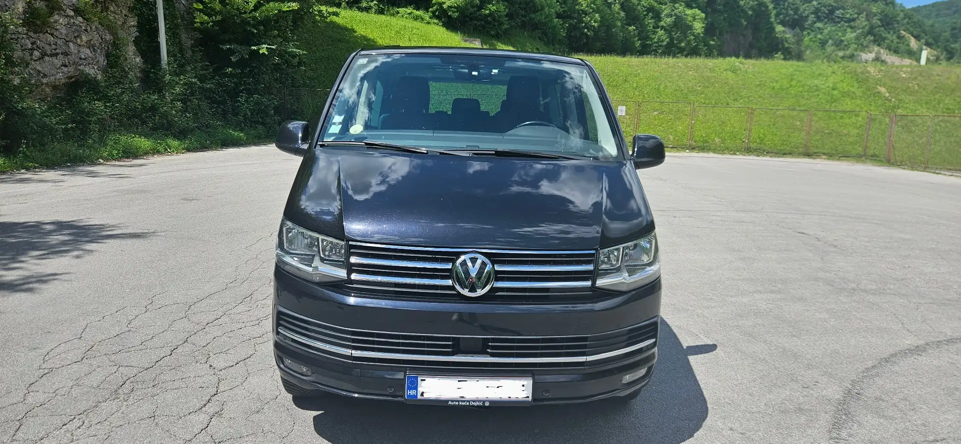 Volkswagen T6 Caravelle DSG Kurz Highline - 1