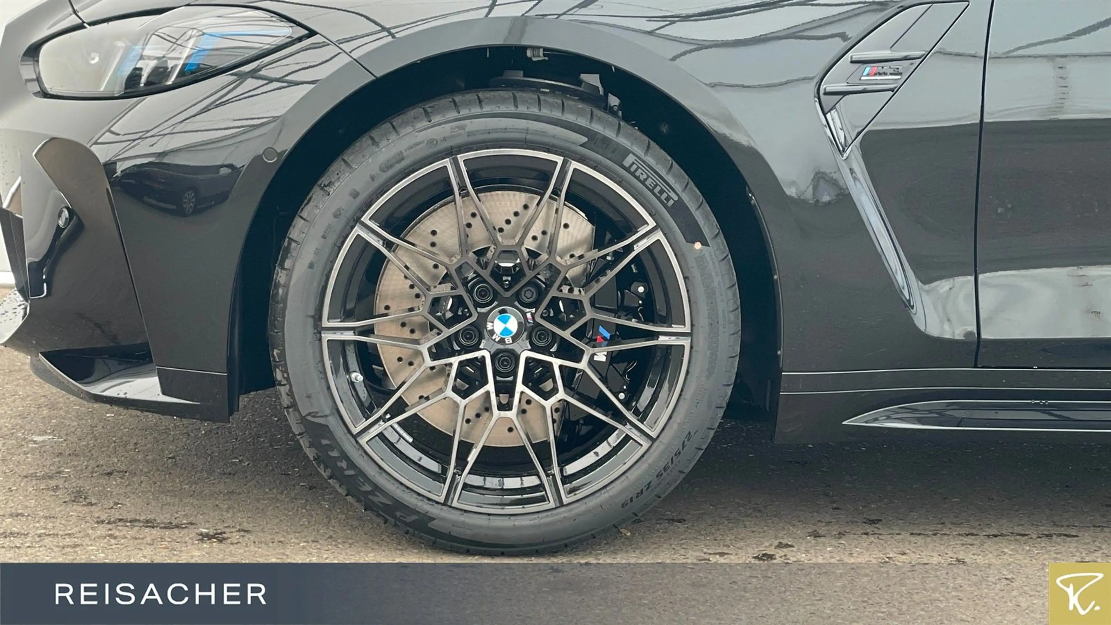 BMW M3 Competition mit M xDrive Touring DAB Radio — photo 3