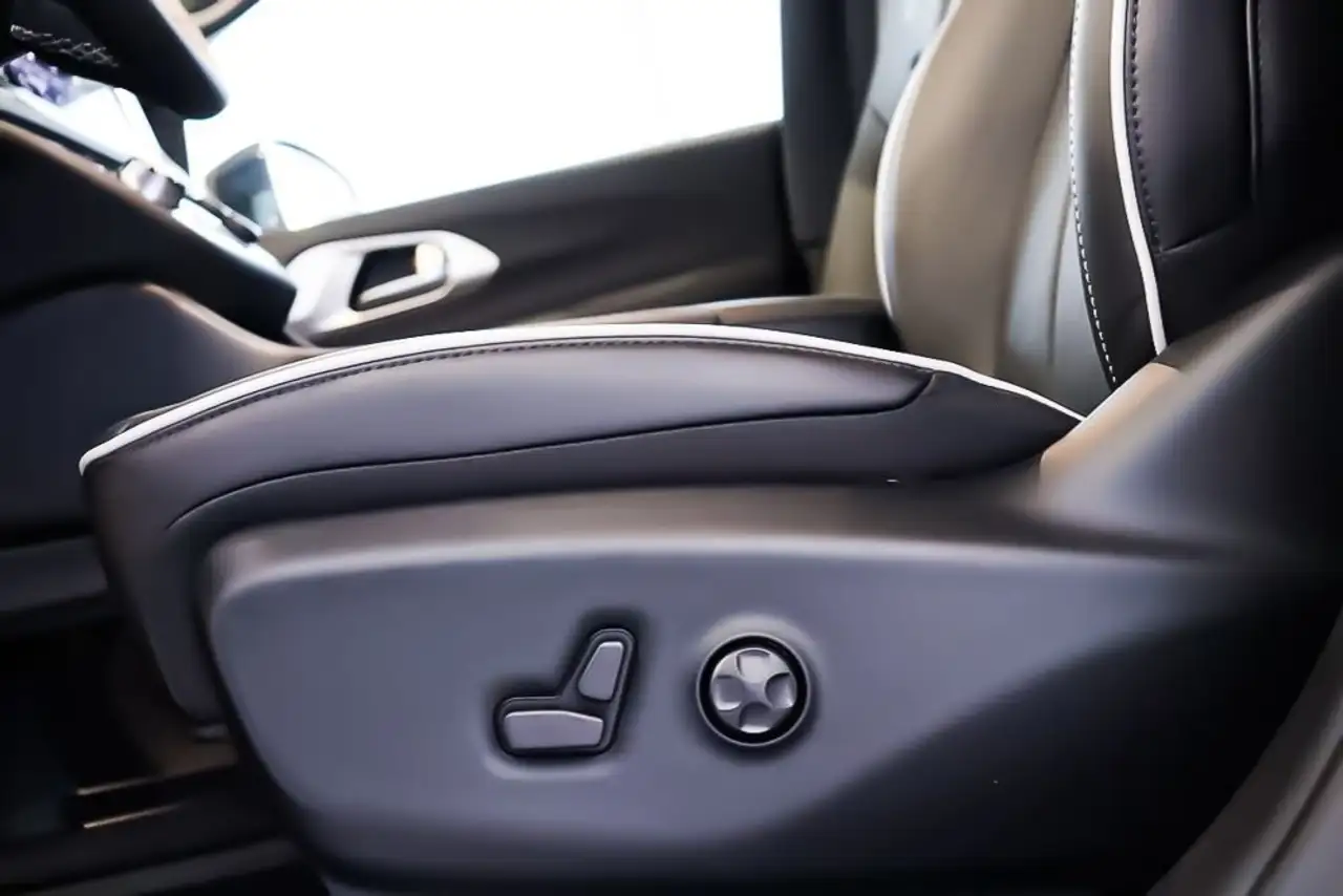 Chrysler Pacifica fotografie Chrysler Pacifica