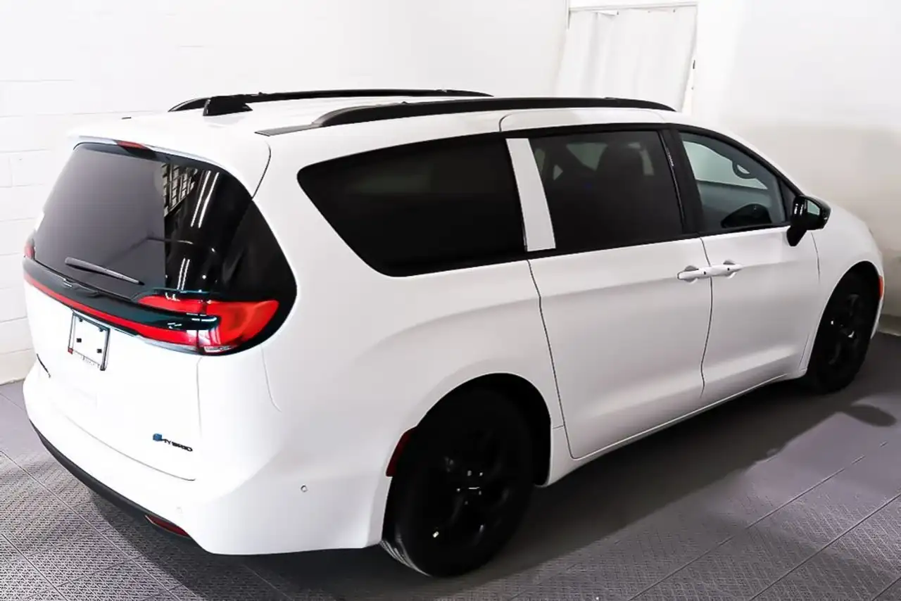 Chrysler Pacifica fotografie Chrysler Pacifica