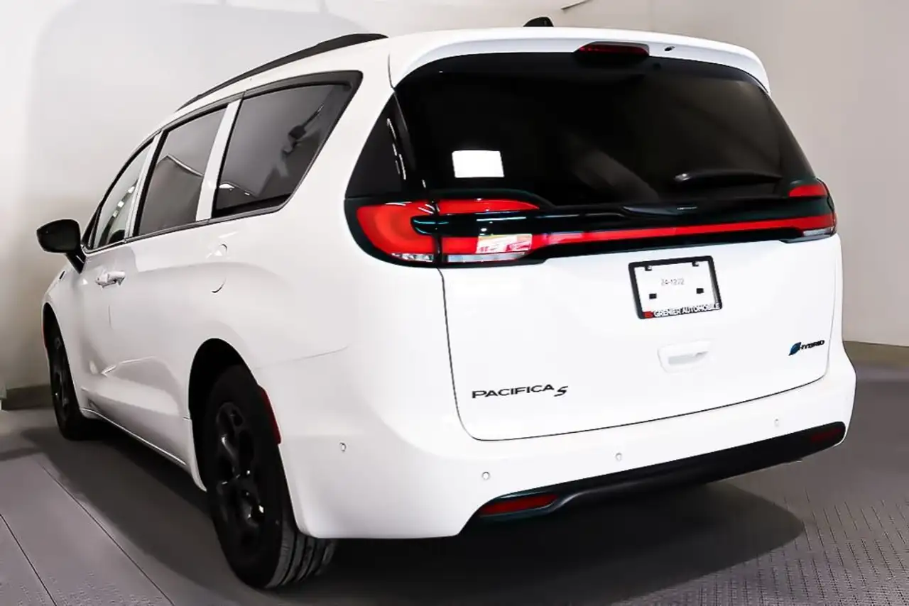 Chrysler Pacifica fotografie Chrysler Pacifica