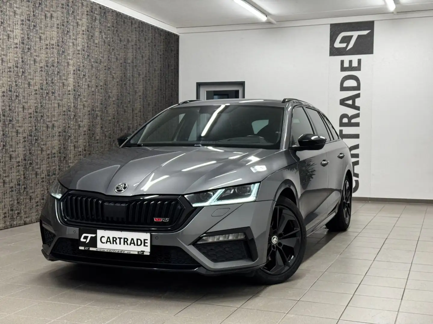 Skoda Octavia 2.0 TDI DPF RS Grau - 1