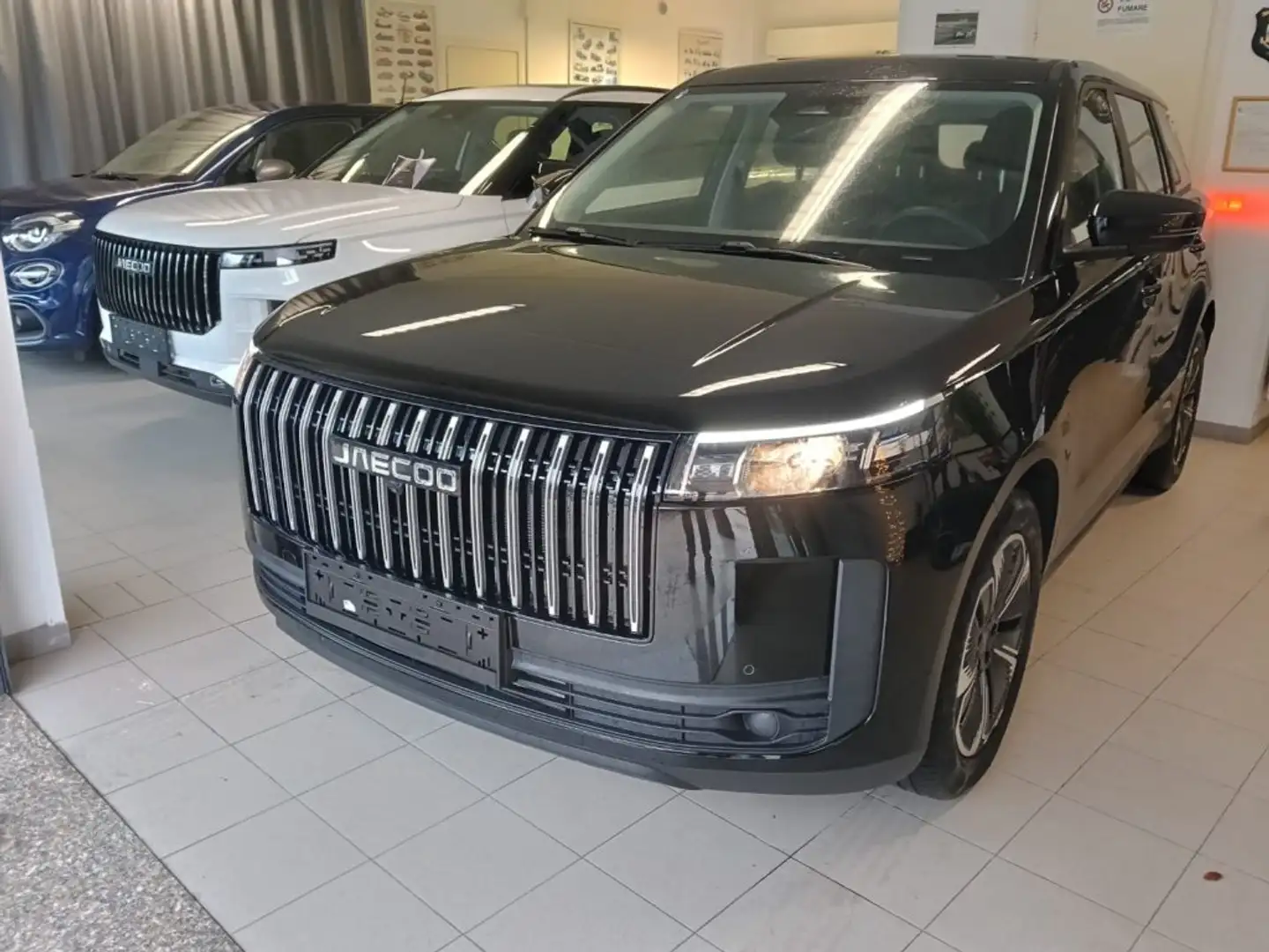 Jaecoo Sonstige Jaecoo 7 Jaecoo 5 1.6 TGDI 147 CV automatica. Pure Schwarz - 1