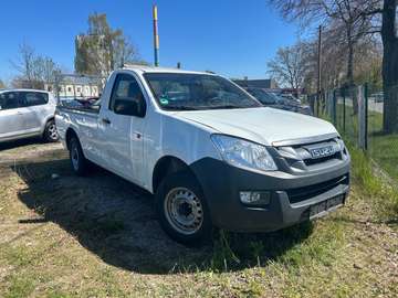 Single Cab Basis 2WD