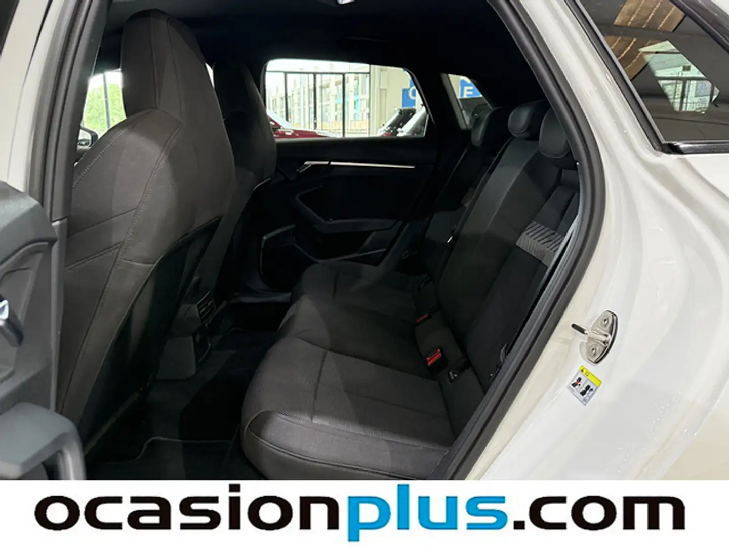 Audi A3 Sportback 35TDI Black line S tronic Wit - 2