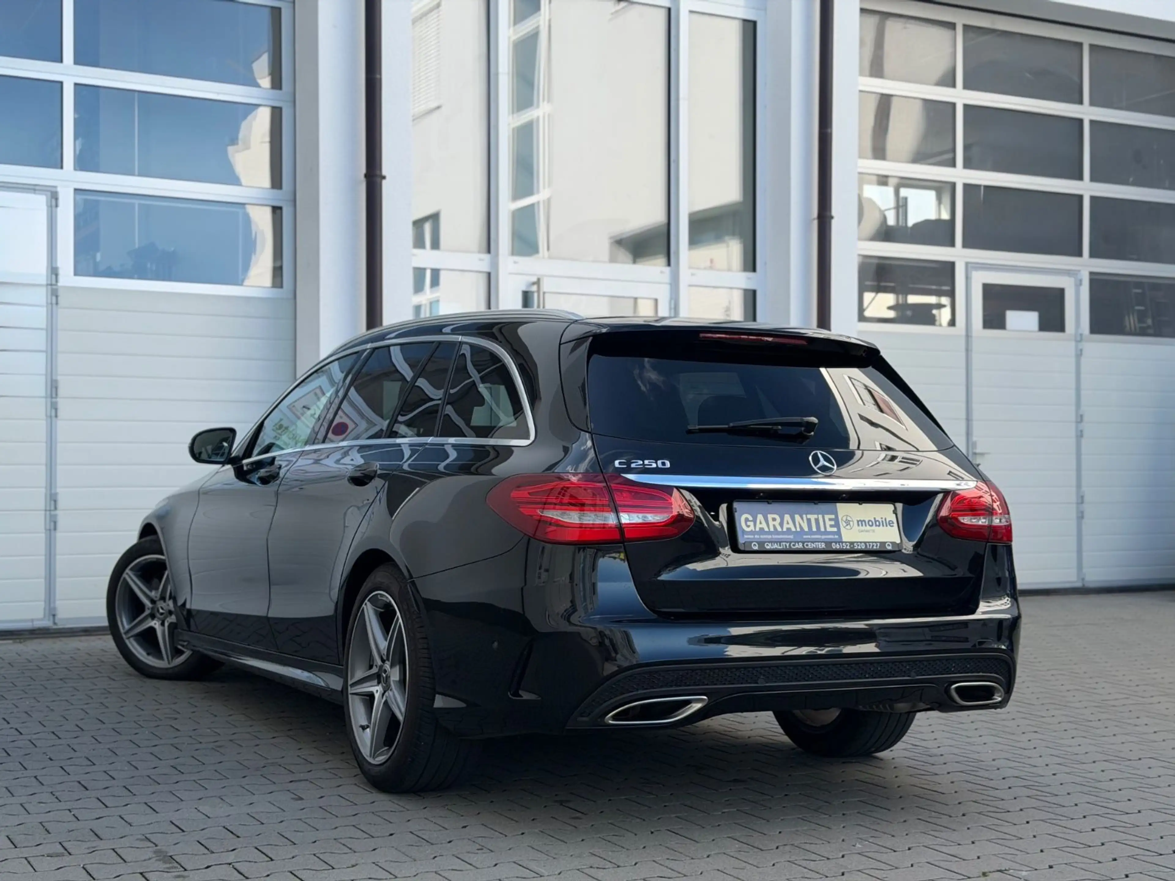 Mercedes-Benz C 250 T 9G AMG SPORT *KAMERA*AHK*NAVI* — photo 4